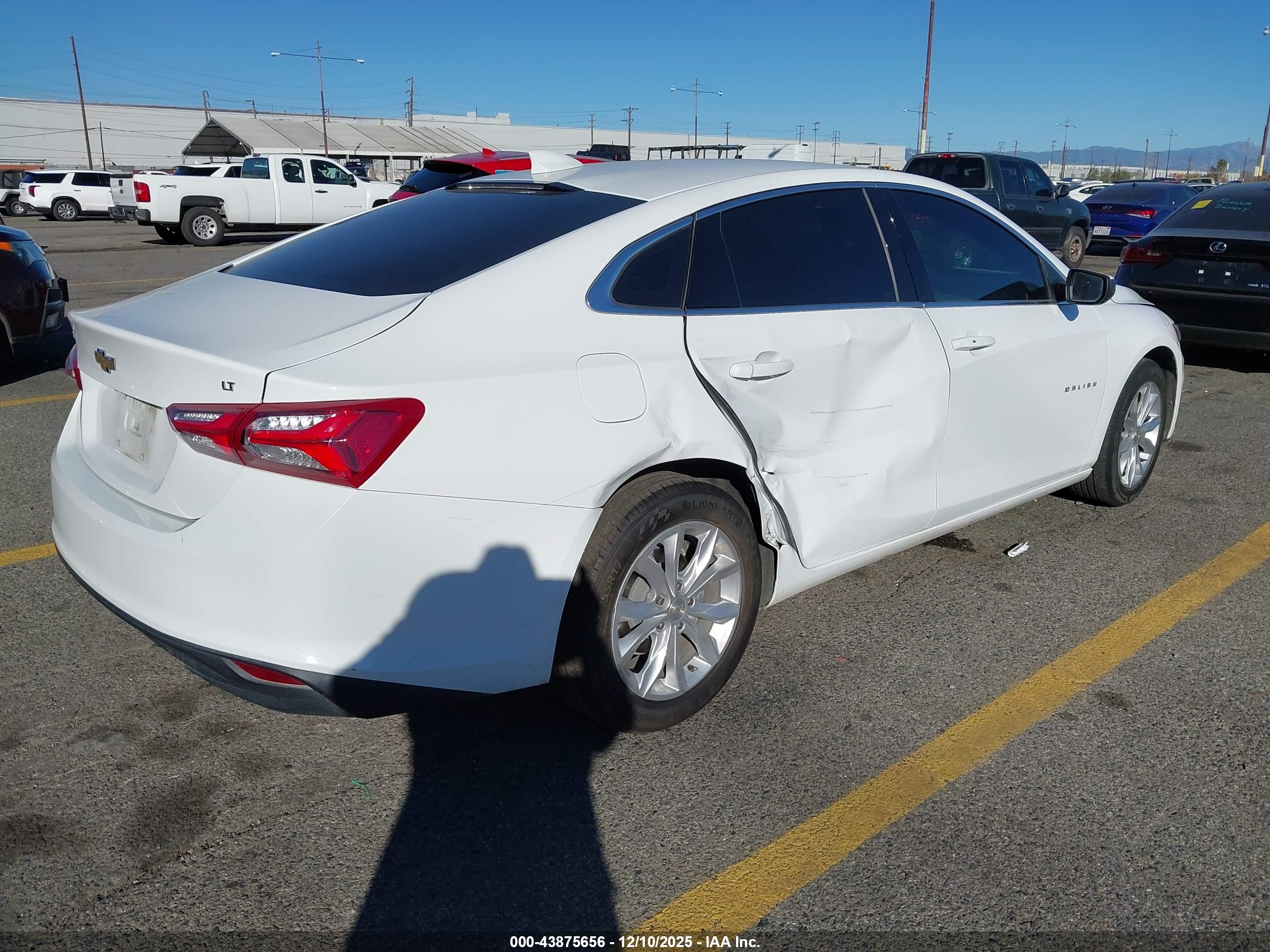 CHEVROLET MALIBU image 4
