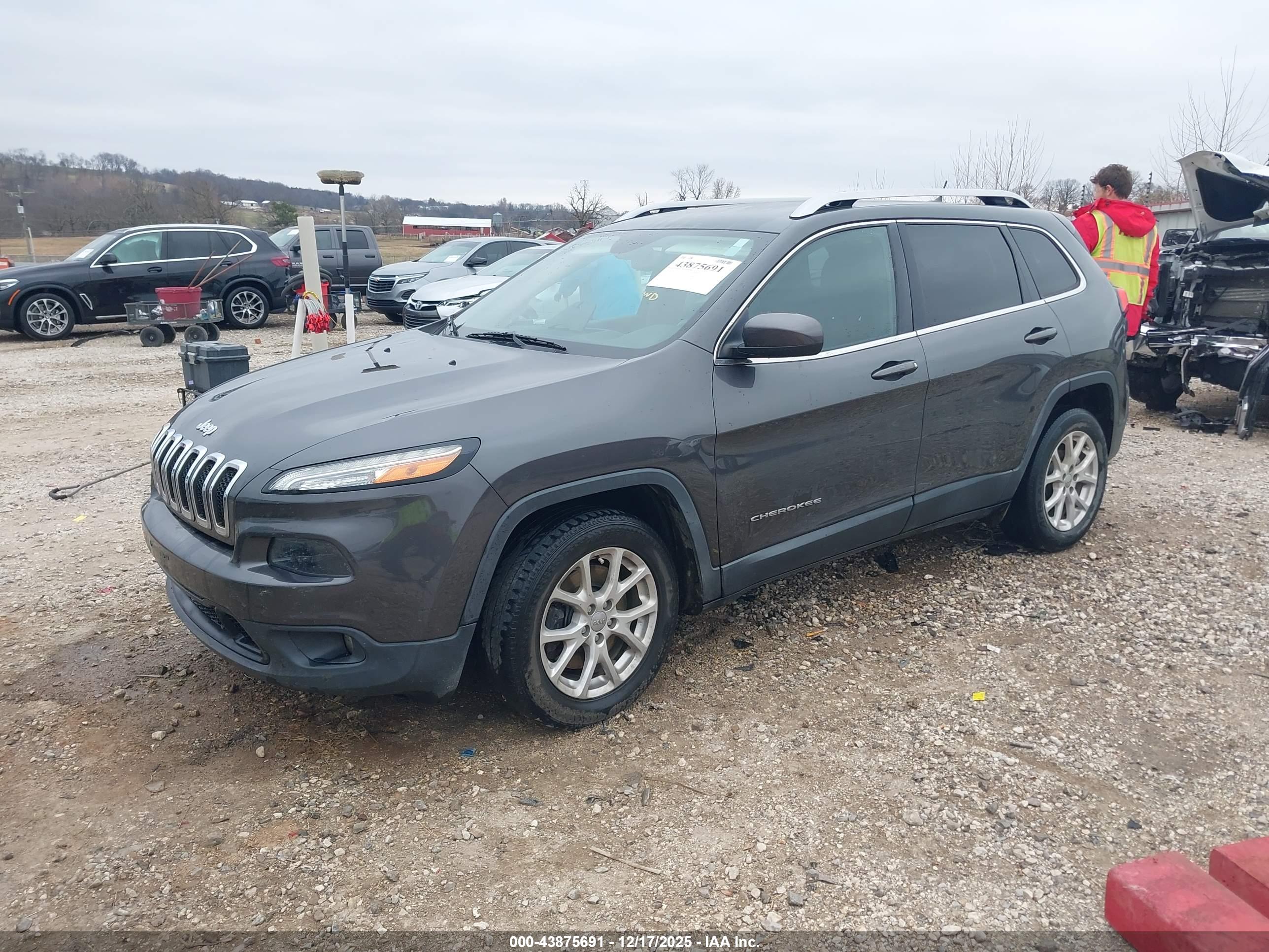 JEEP CHEROKEE image 2