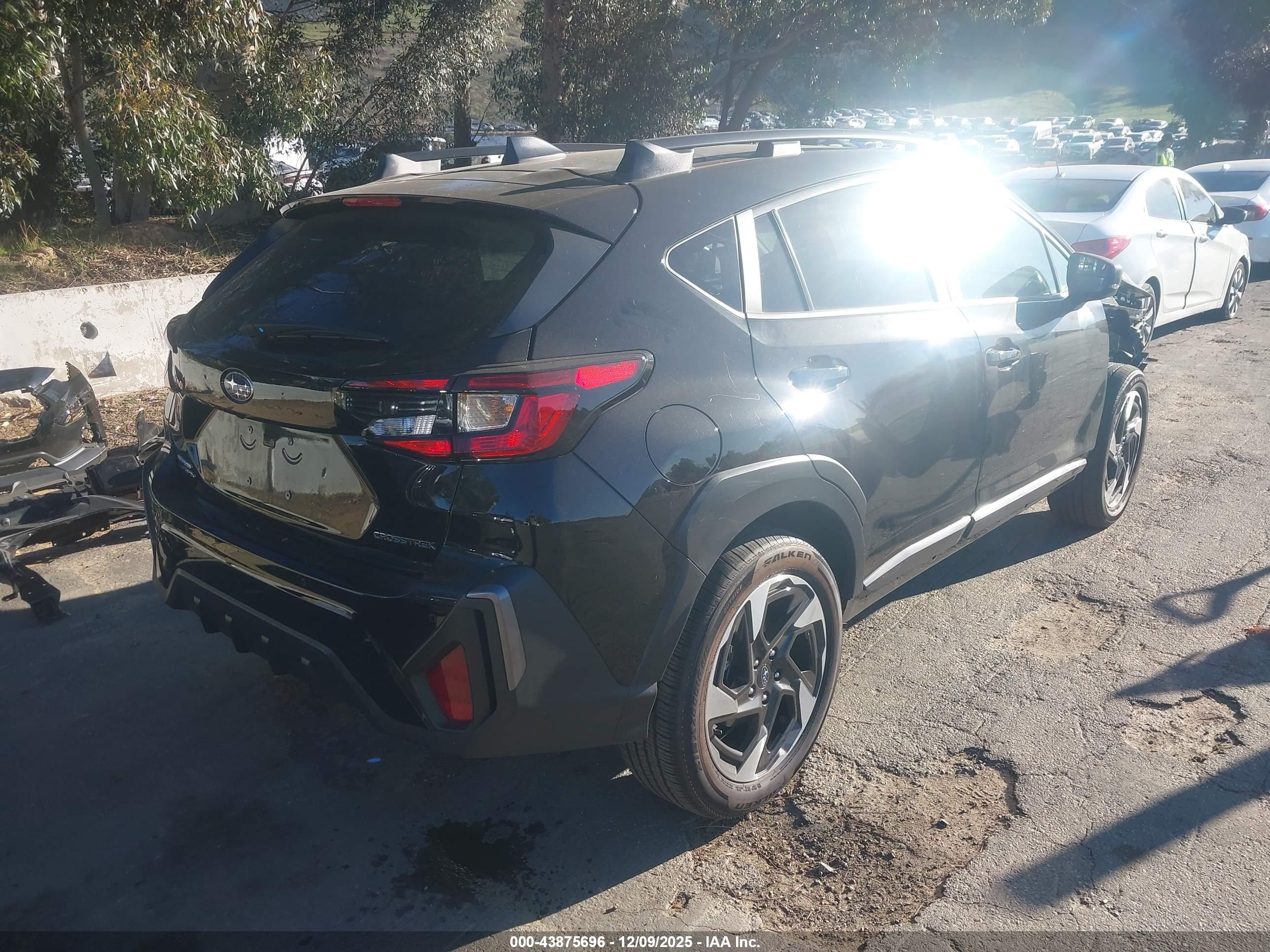SUBARU CROSSTREK image 4