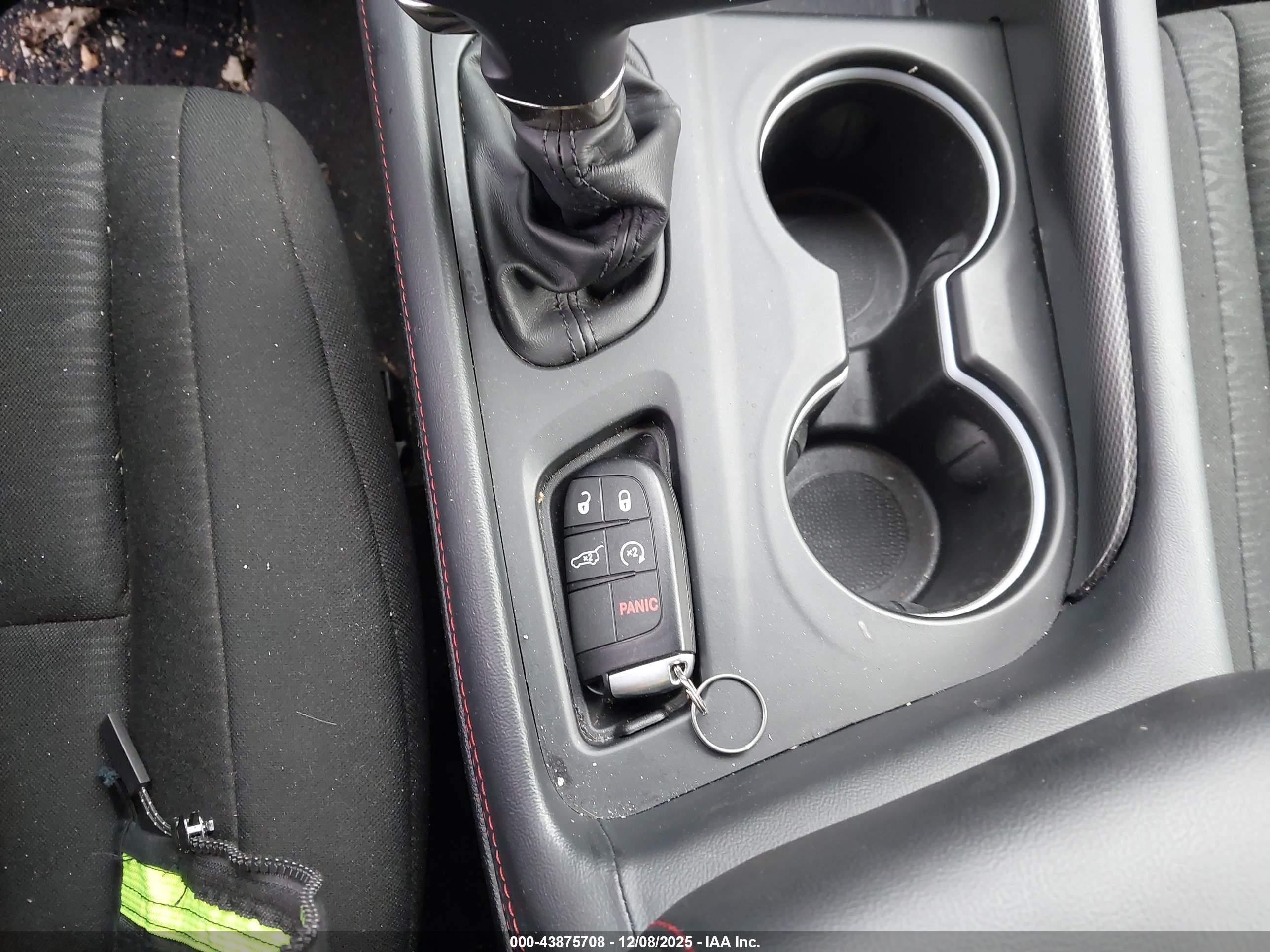 DODGE DURANGO image 11