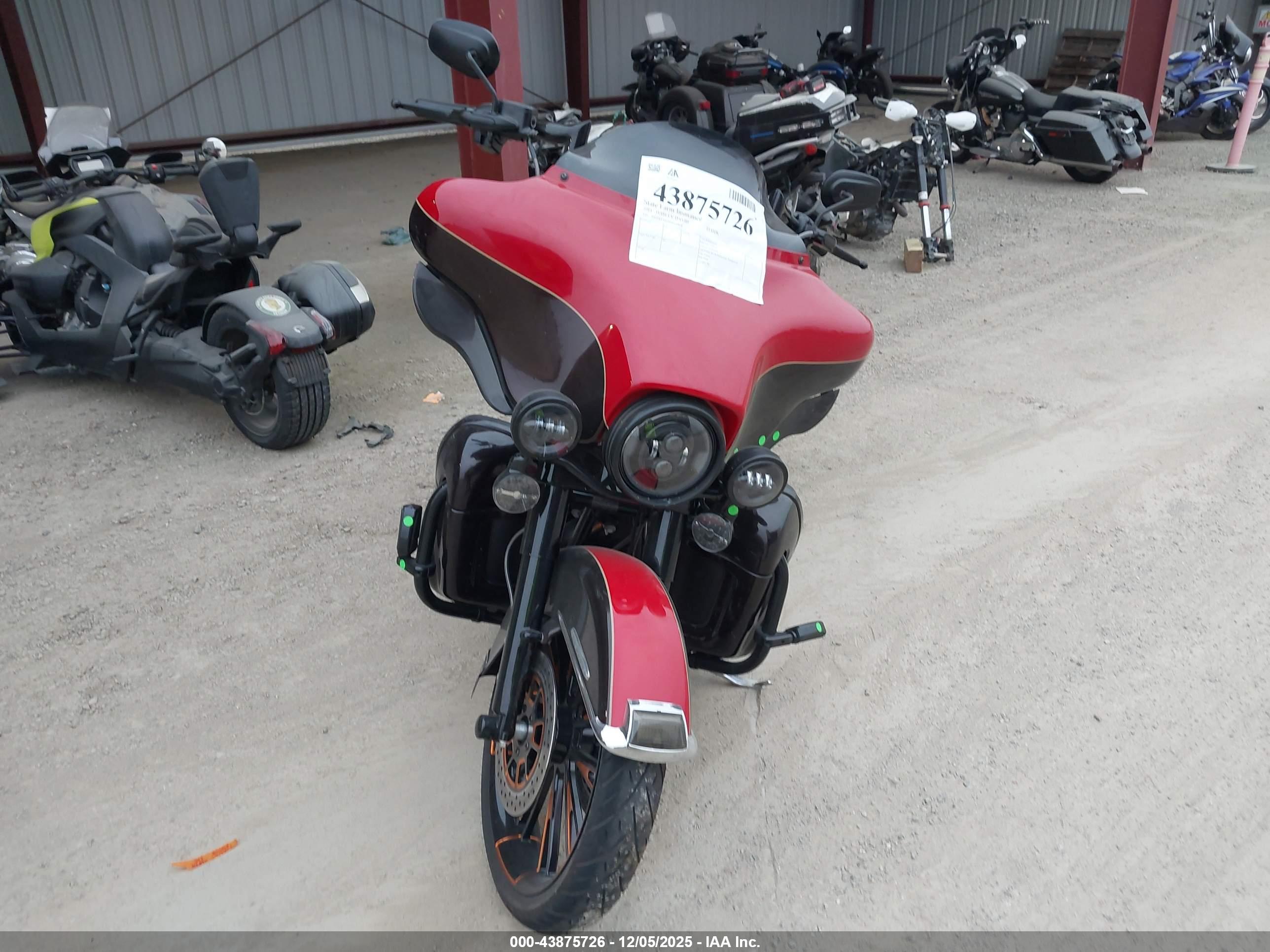 HARLEY-DAVIDSON FLHTK image 5