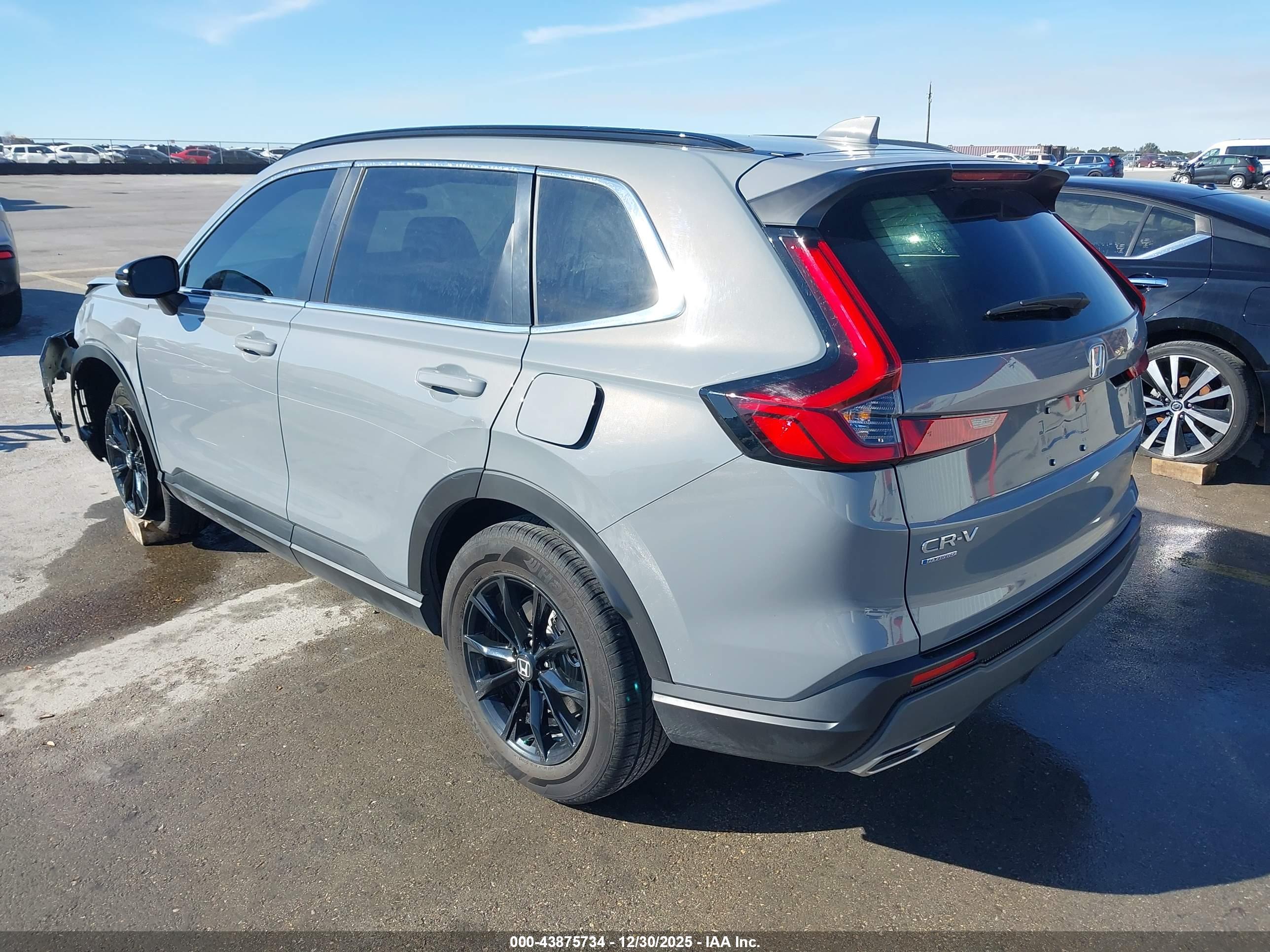 HONDA CR-V image 3
