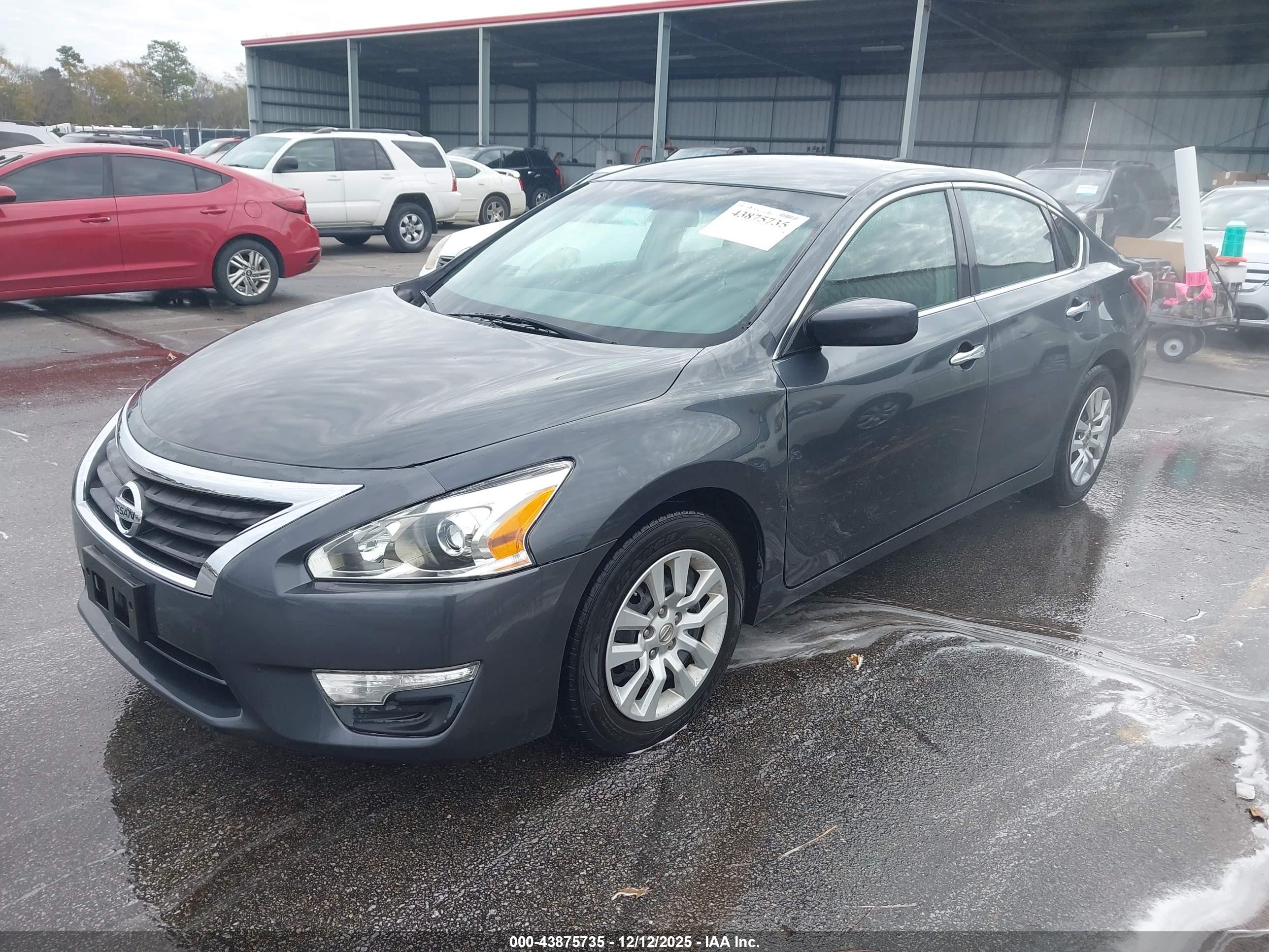 NISSAN ALTIMA image 2