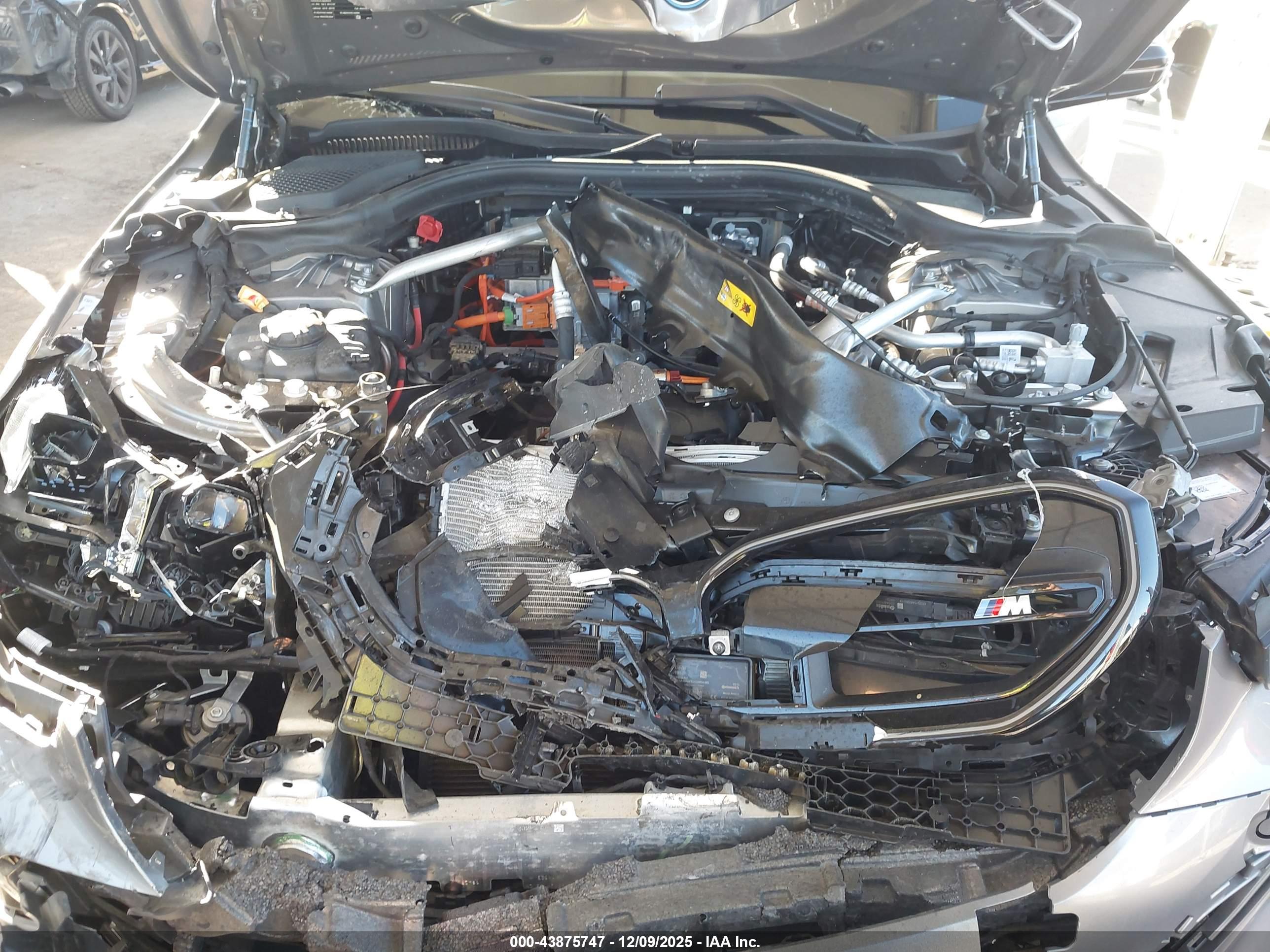 BMW I5 image 10