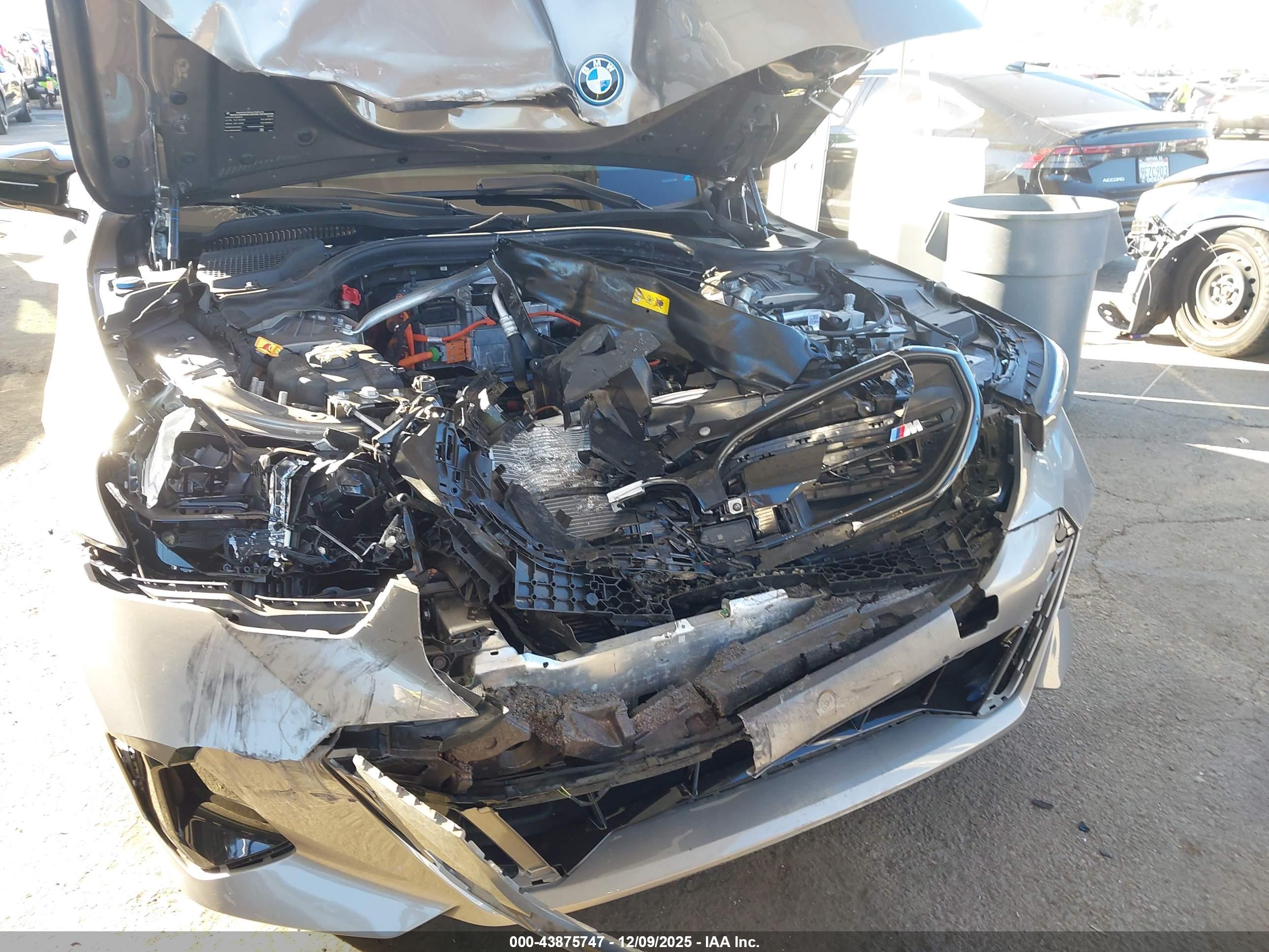 BMW I5 image 6