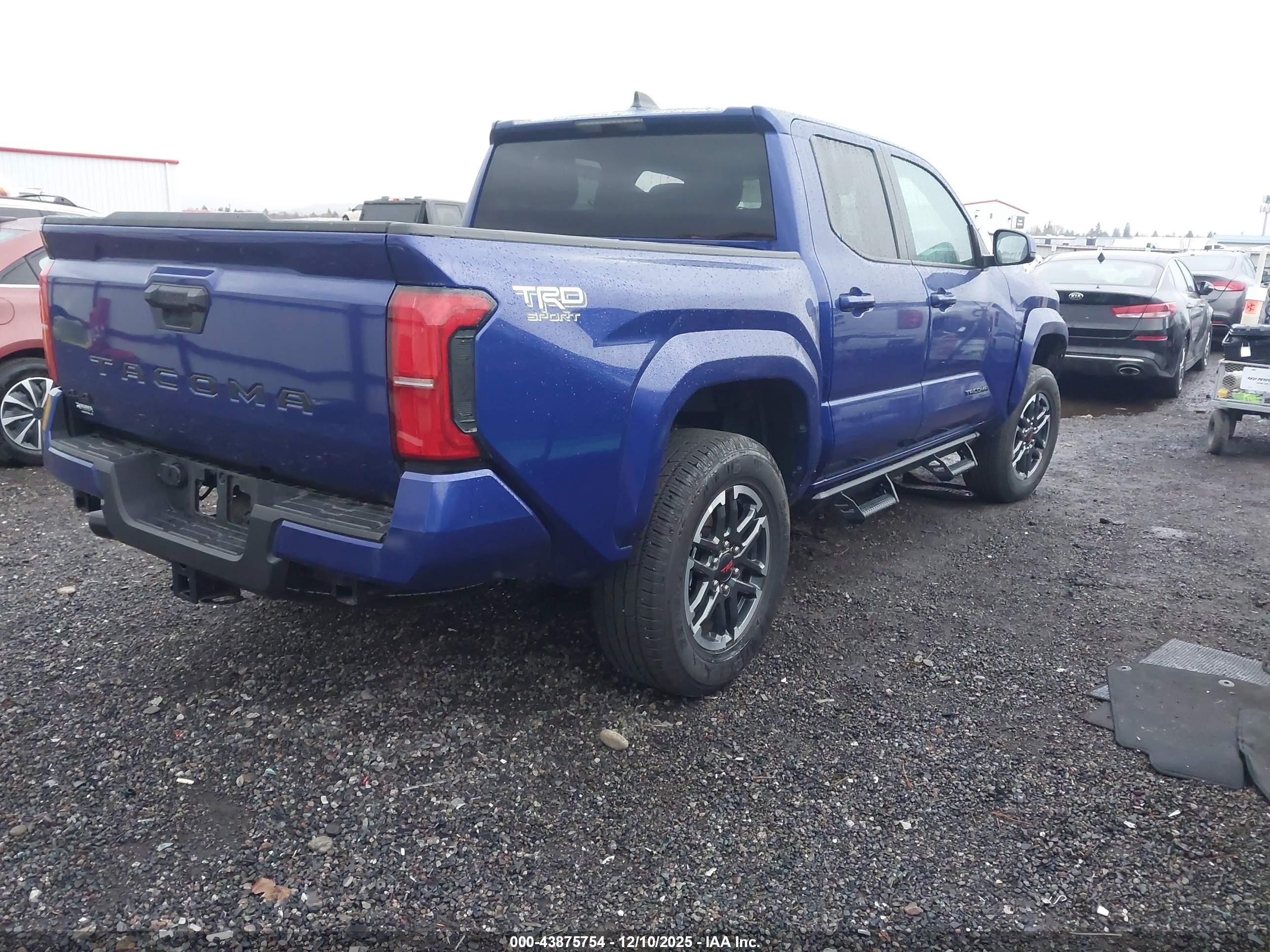 TOYOTA TACOMA image 4