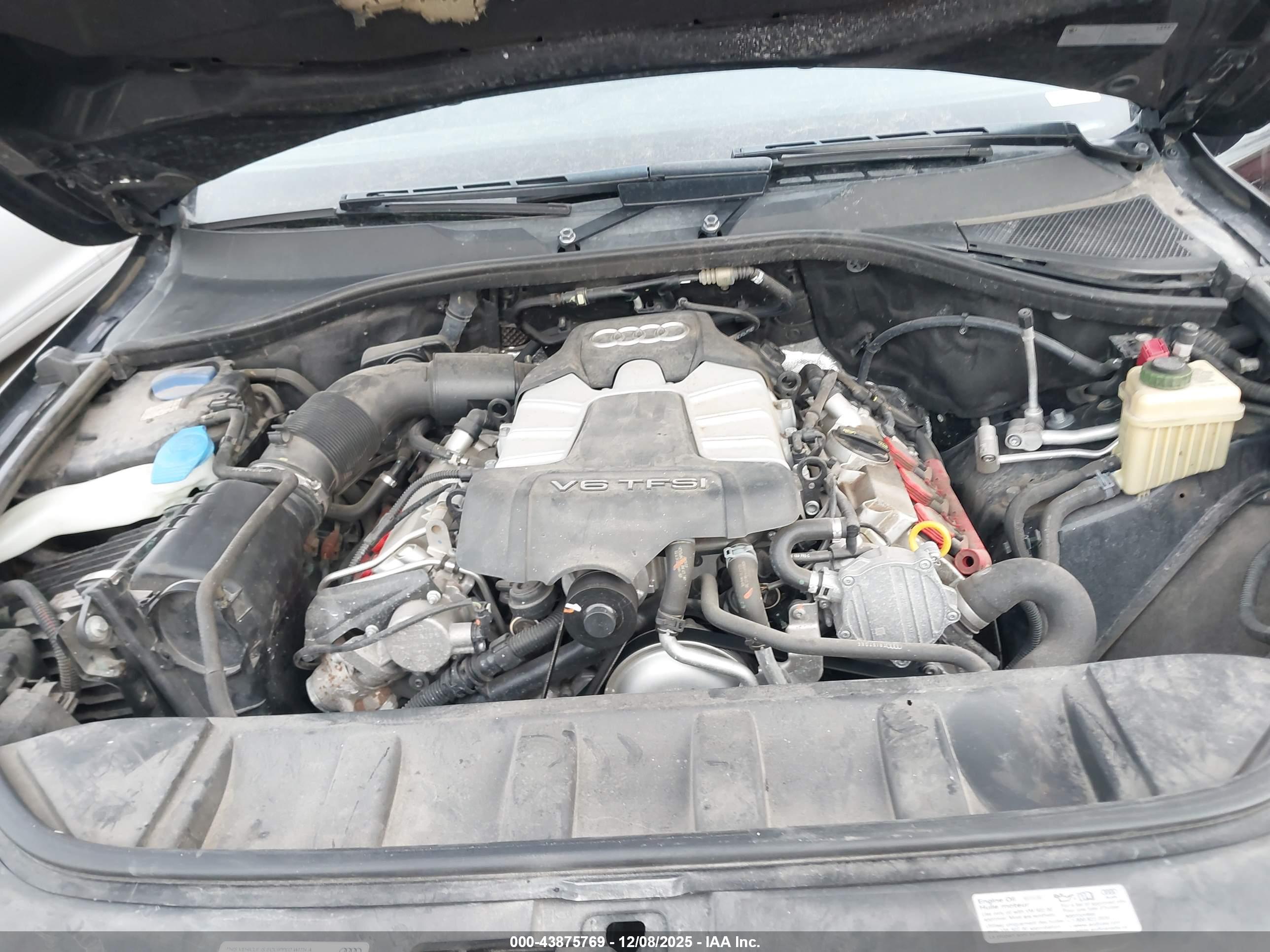 AUDI Q7 image 10