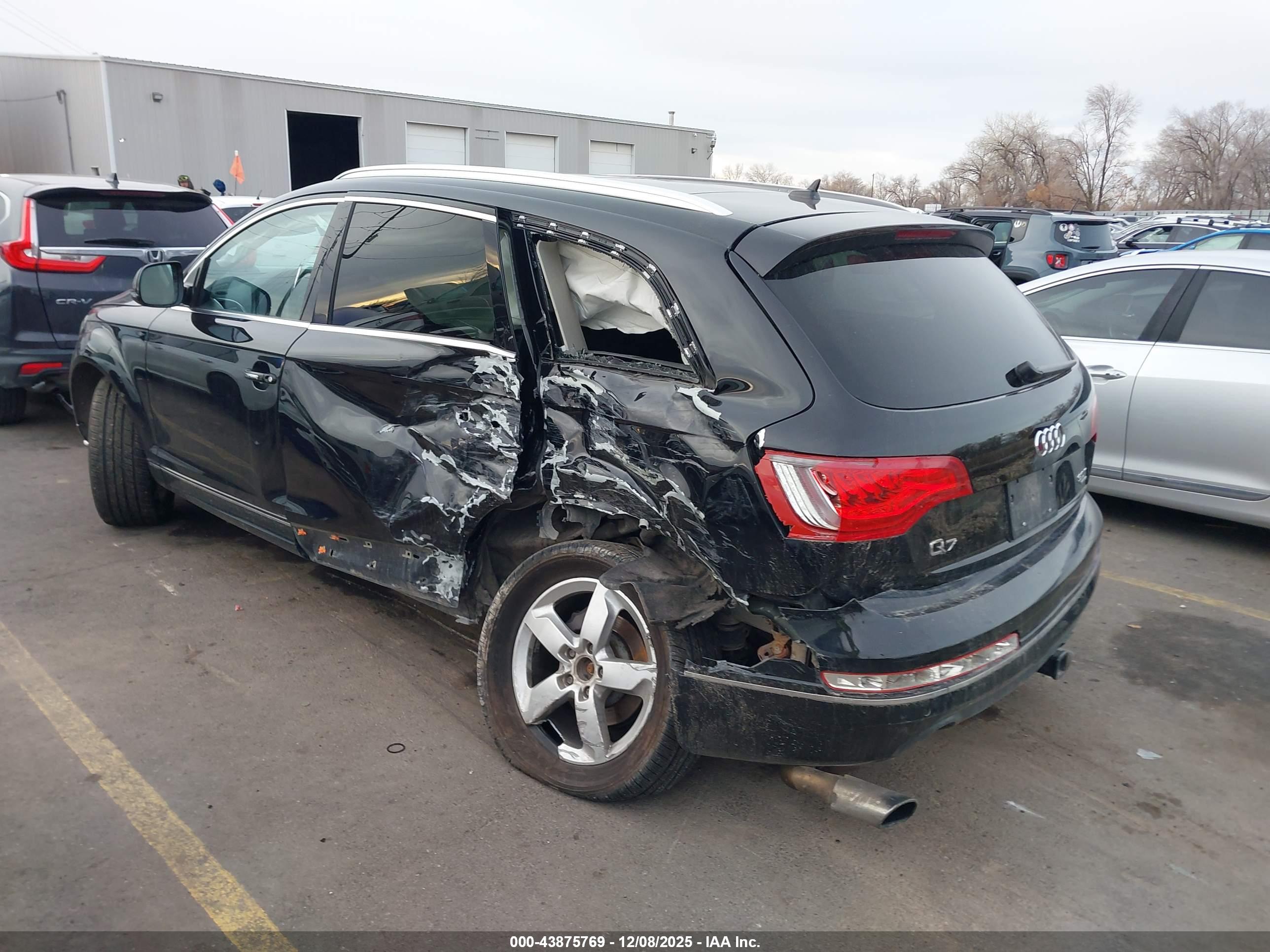 AUDI Q7 image 3