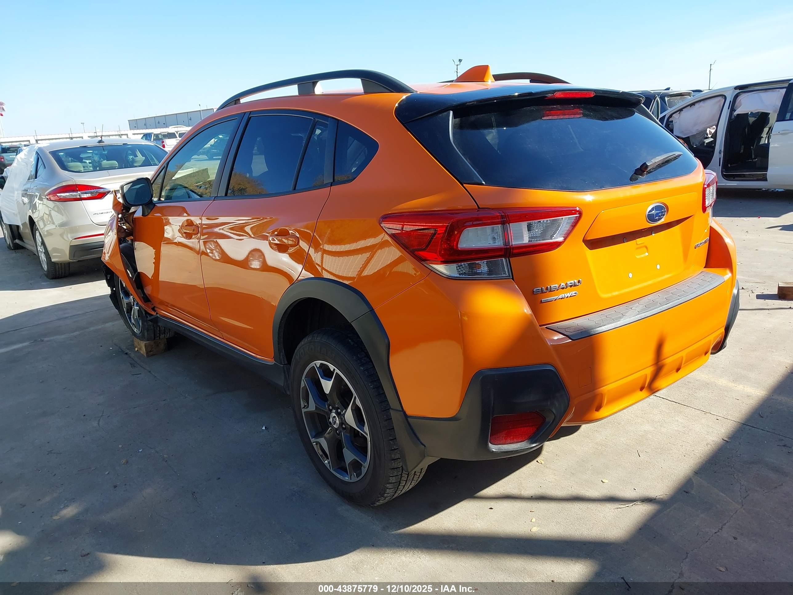 SUBARU CROSSTREK image 3