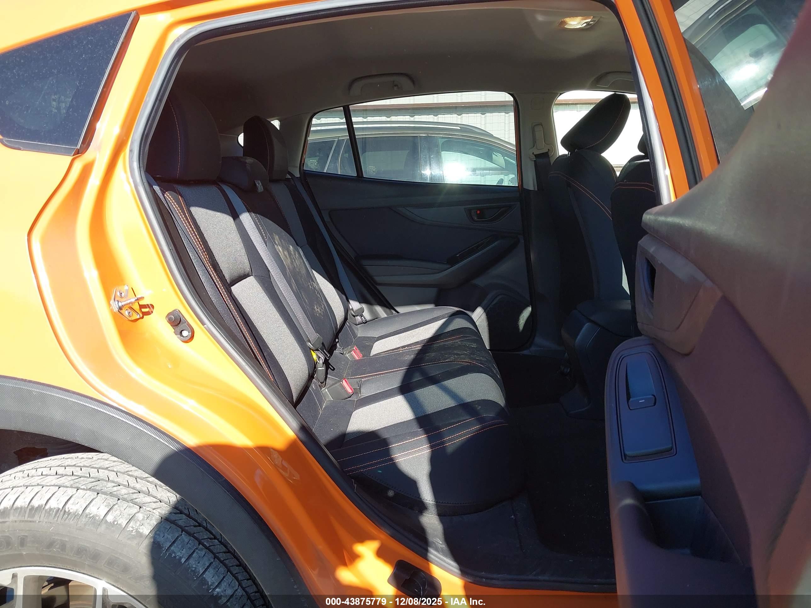 SUBARU CROSSTREK image 8