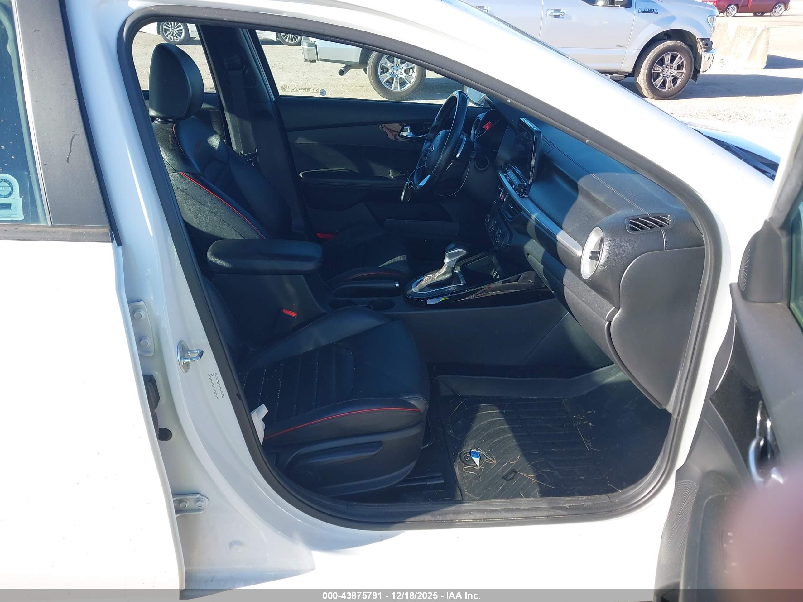 KIA FORTE image 5