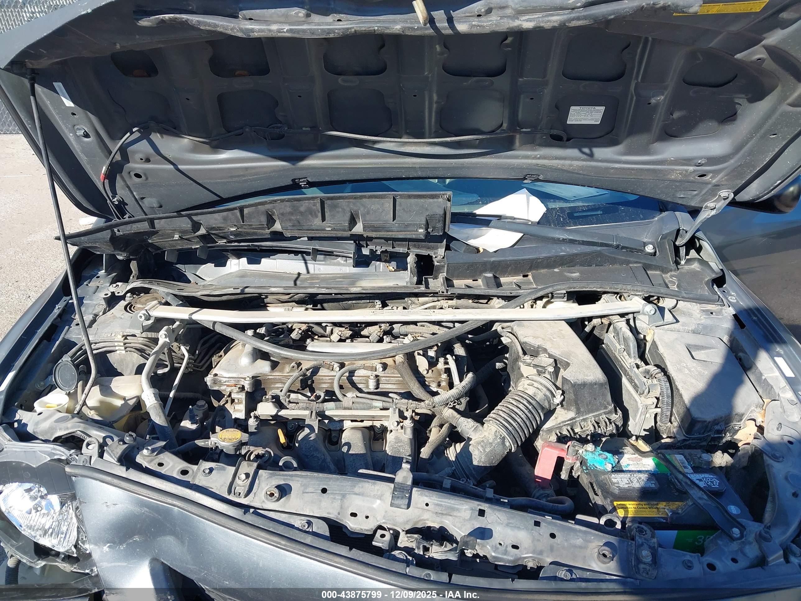 TOYOTA COROLLA image 10