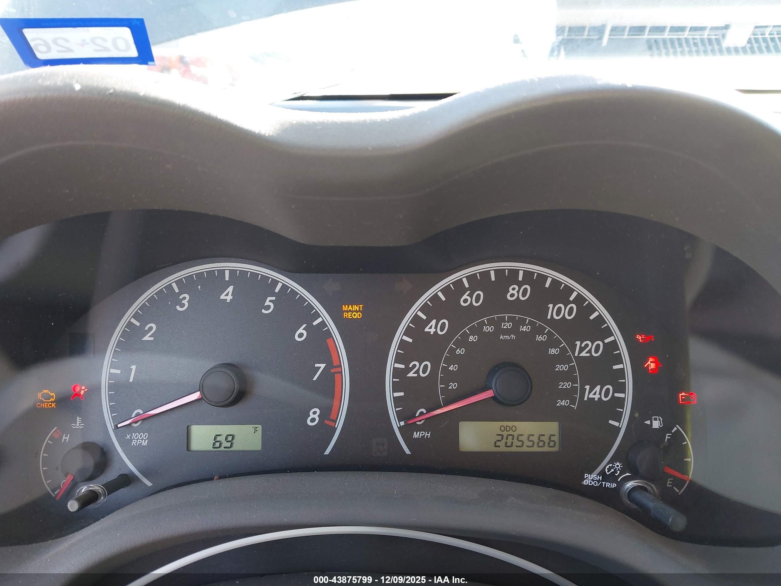 TOYOTA COROLLA image 7