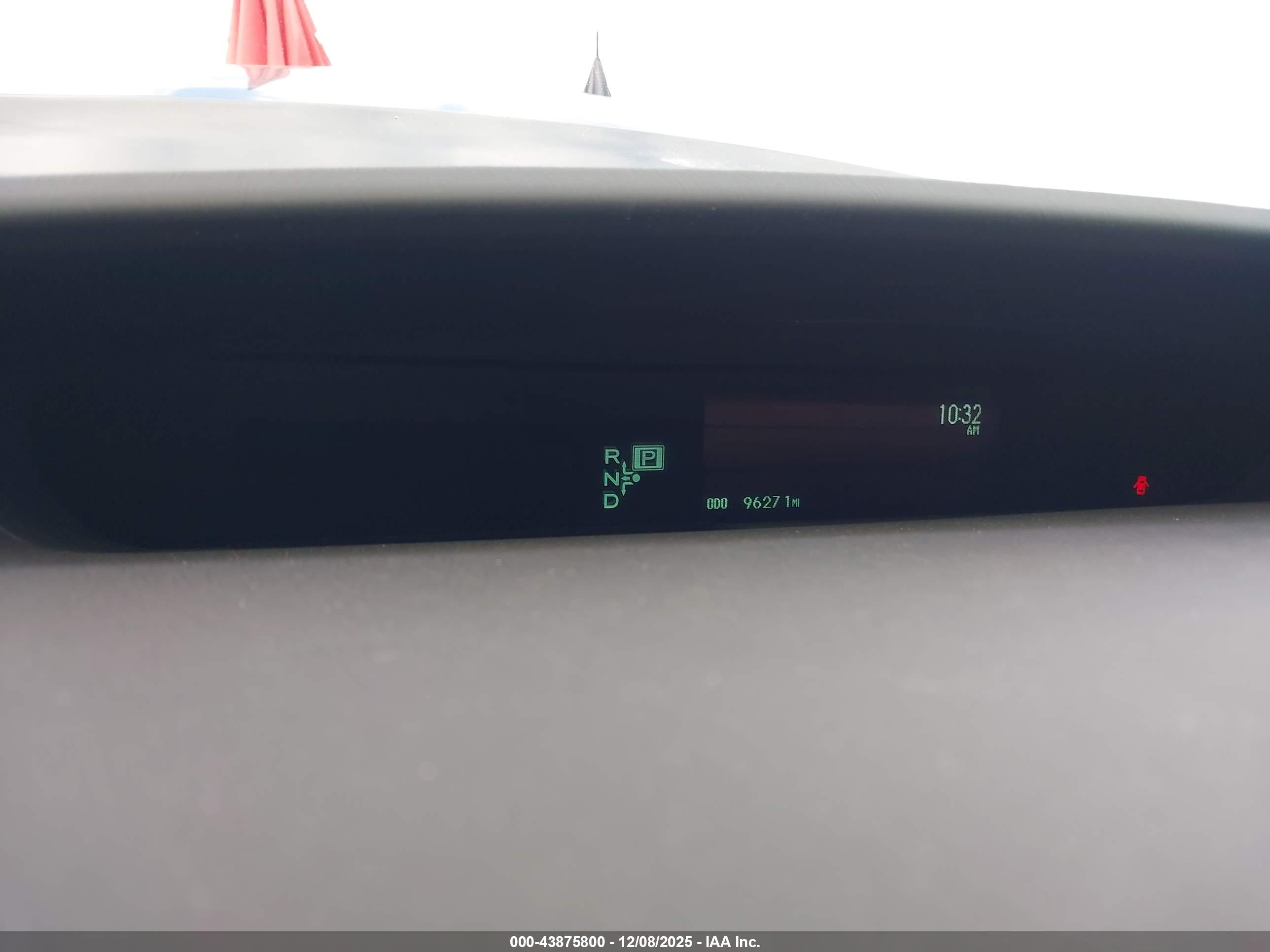 TOYOTA PRIUS image 7