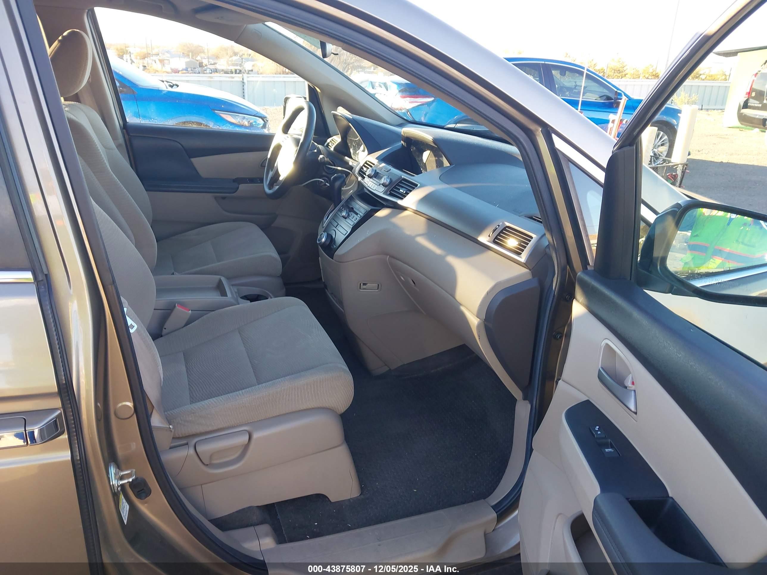 HONDA ODYSSEY image 5