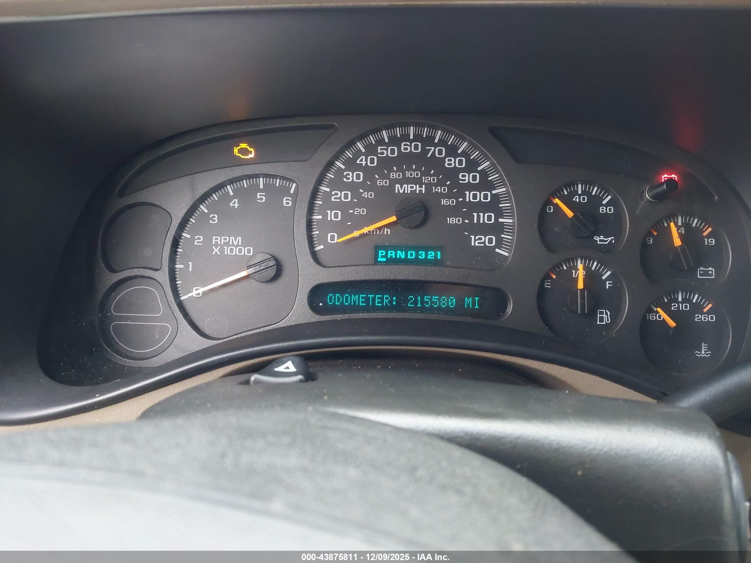 CHEVROLET TAHOE image 7