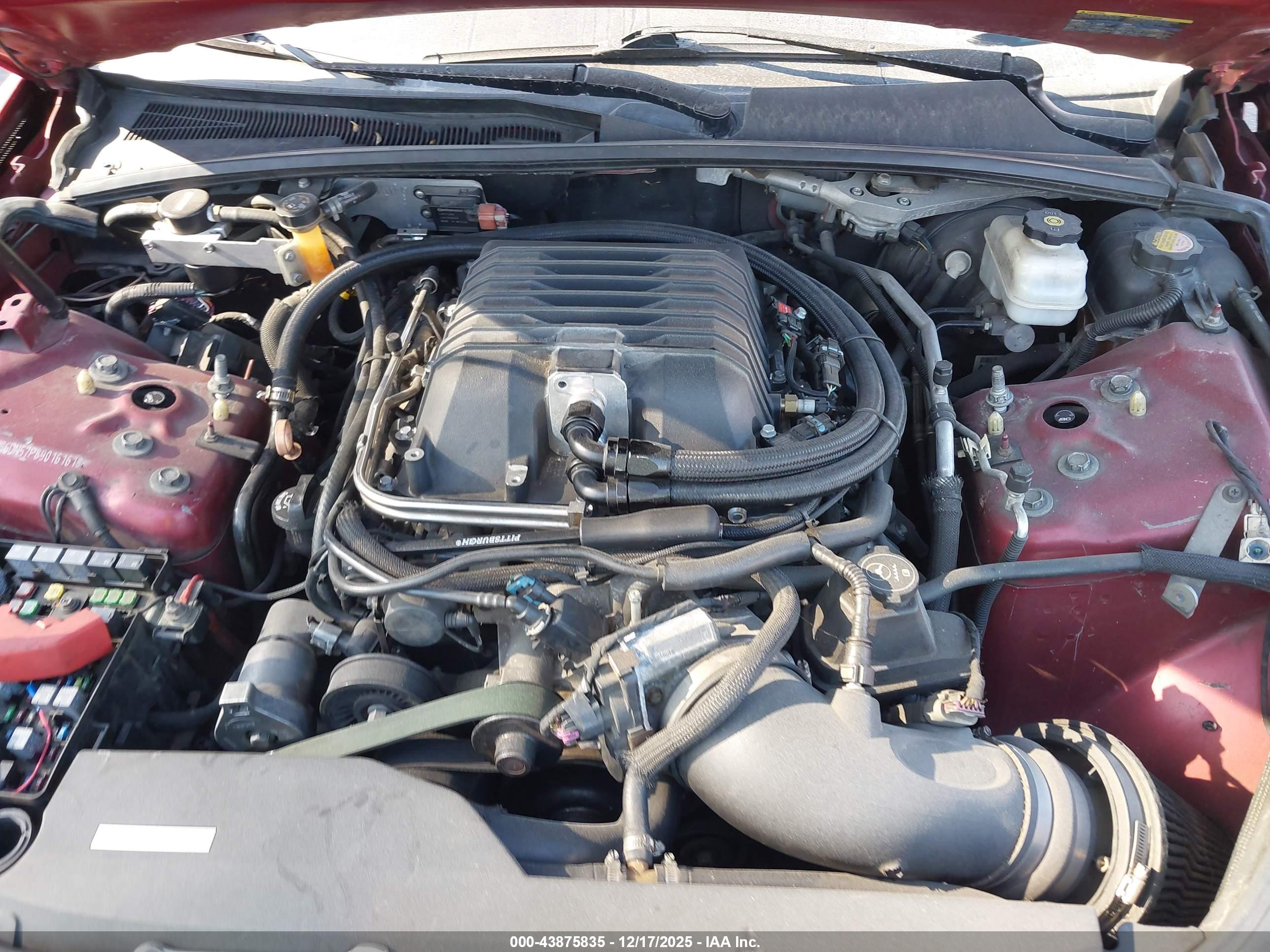 CADILLAC CTS-V image 10
