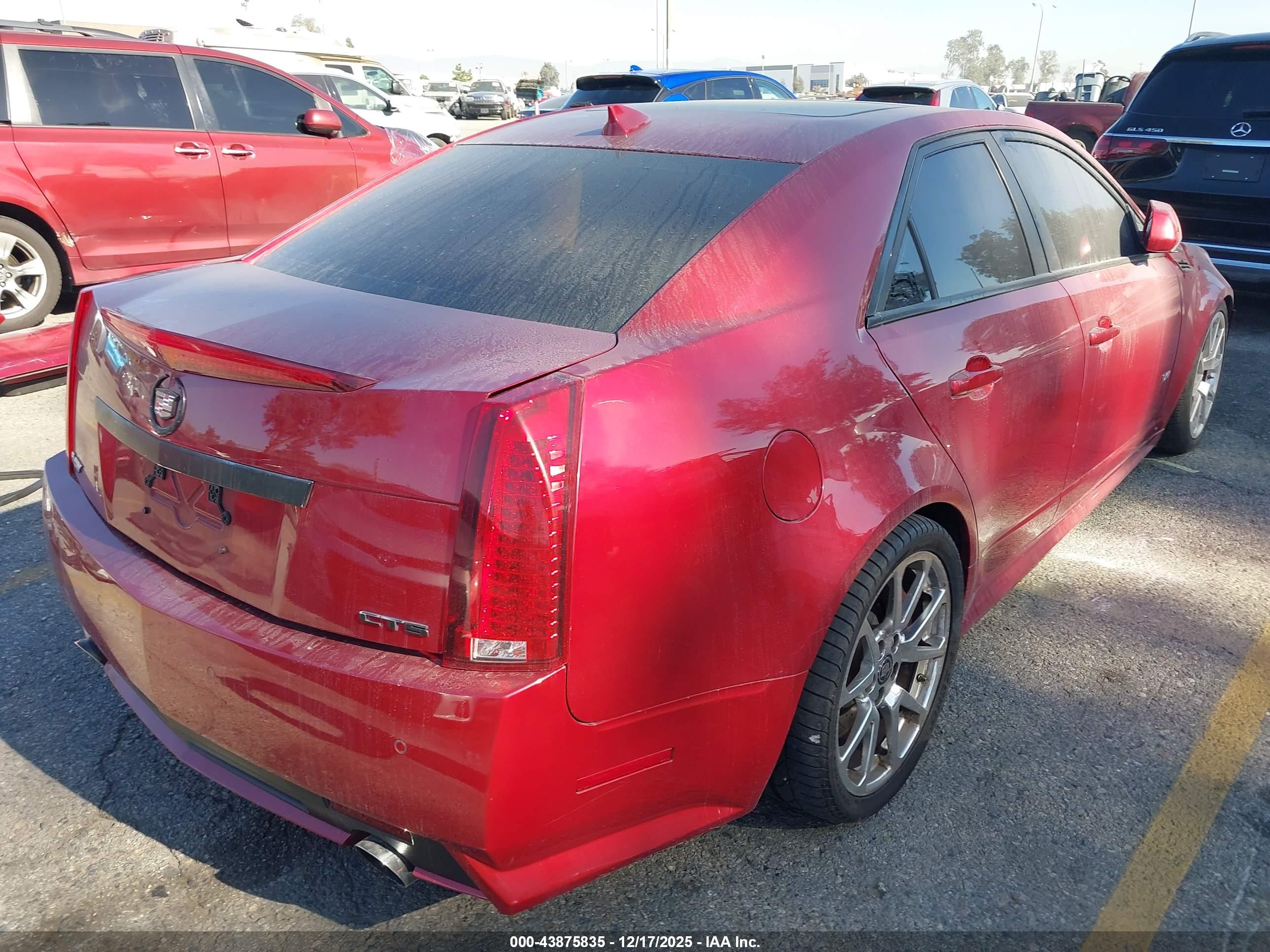 CADILLAC CTS-V image 4