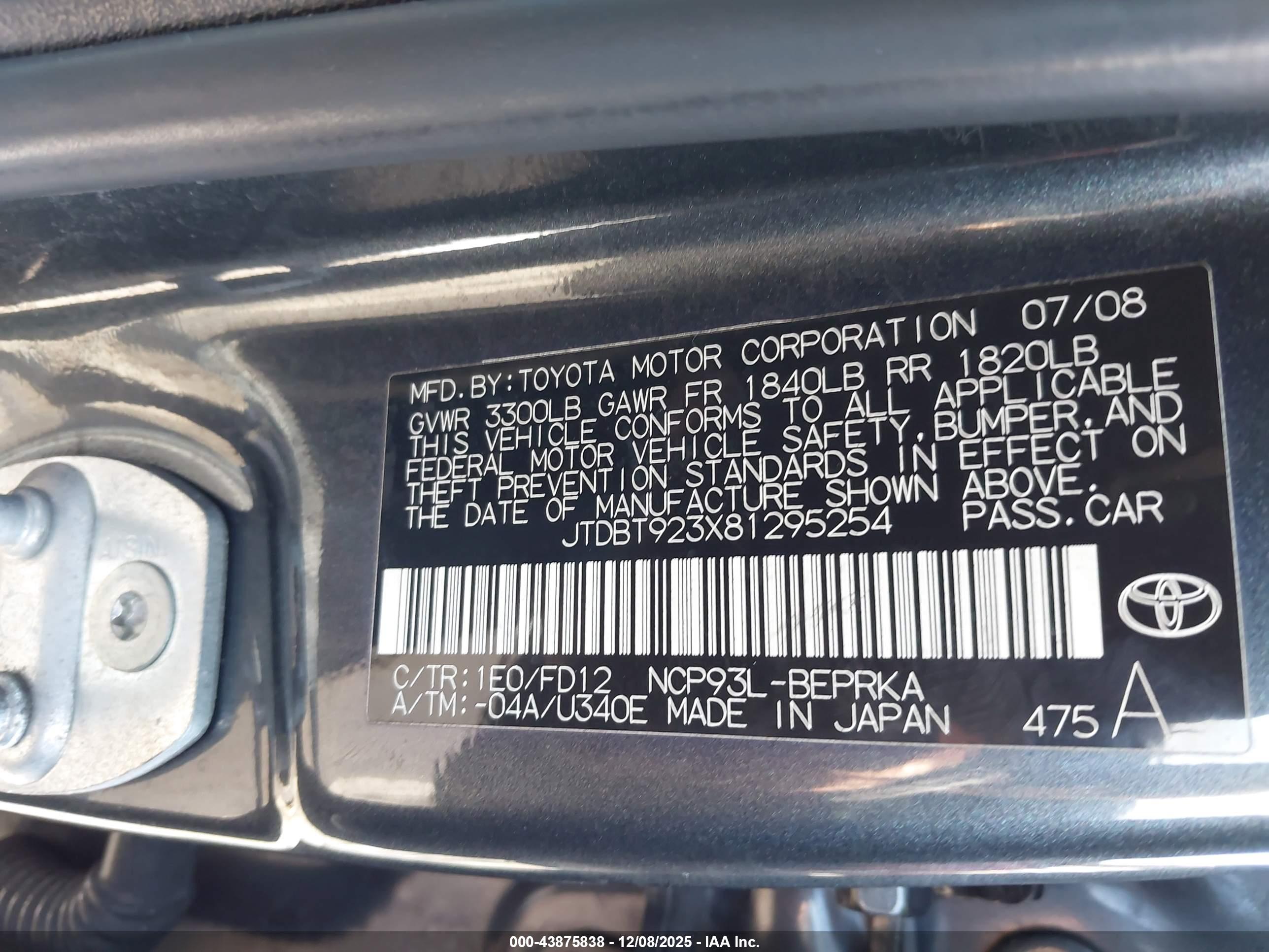 TOYOTA YARIS image 9