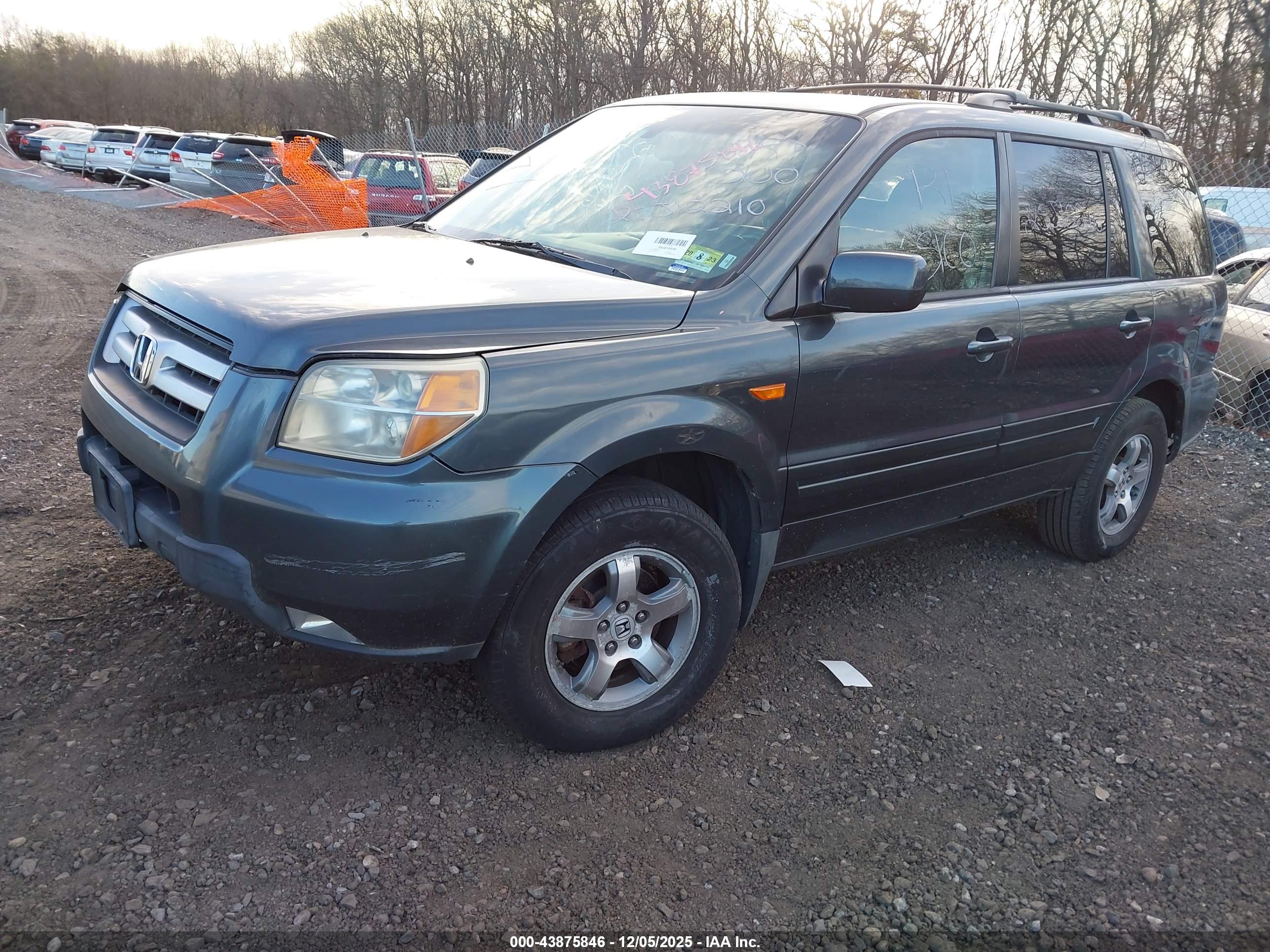 HONDA PILOT image 2