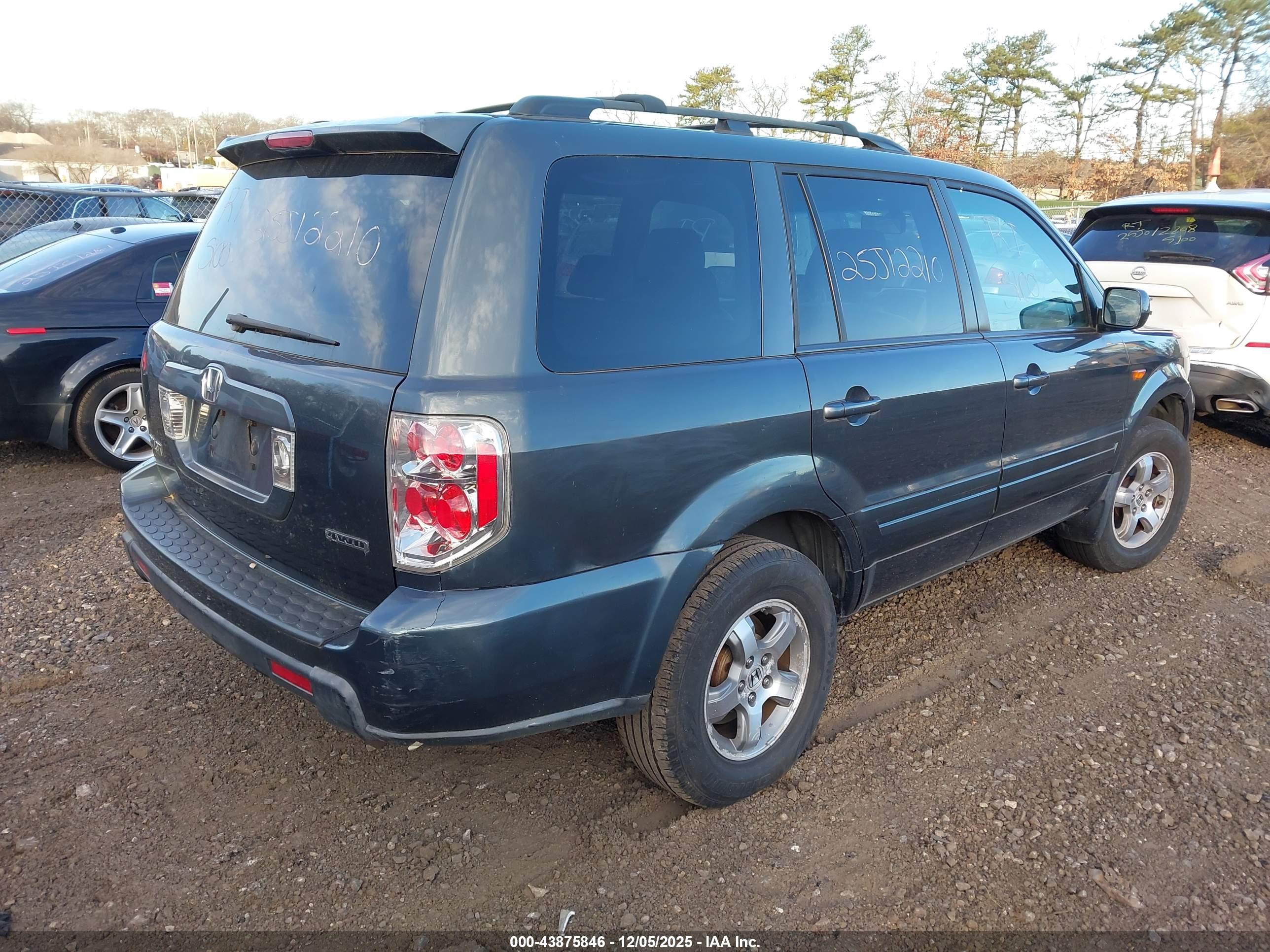 HONDA PILOT image 4