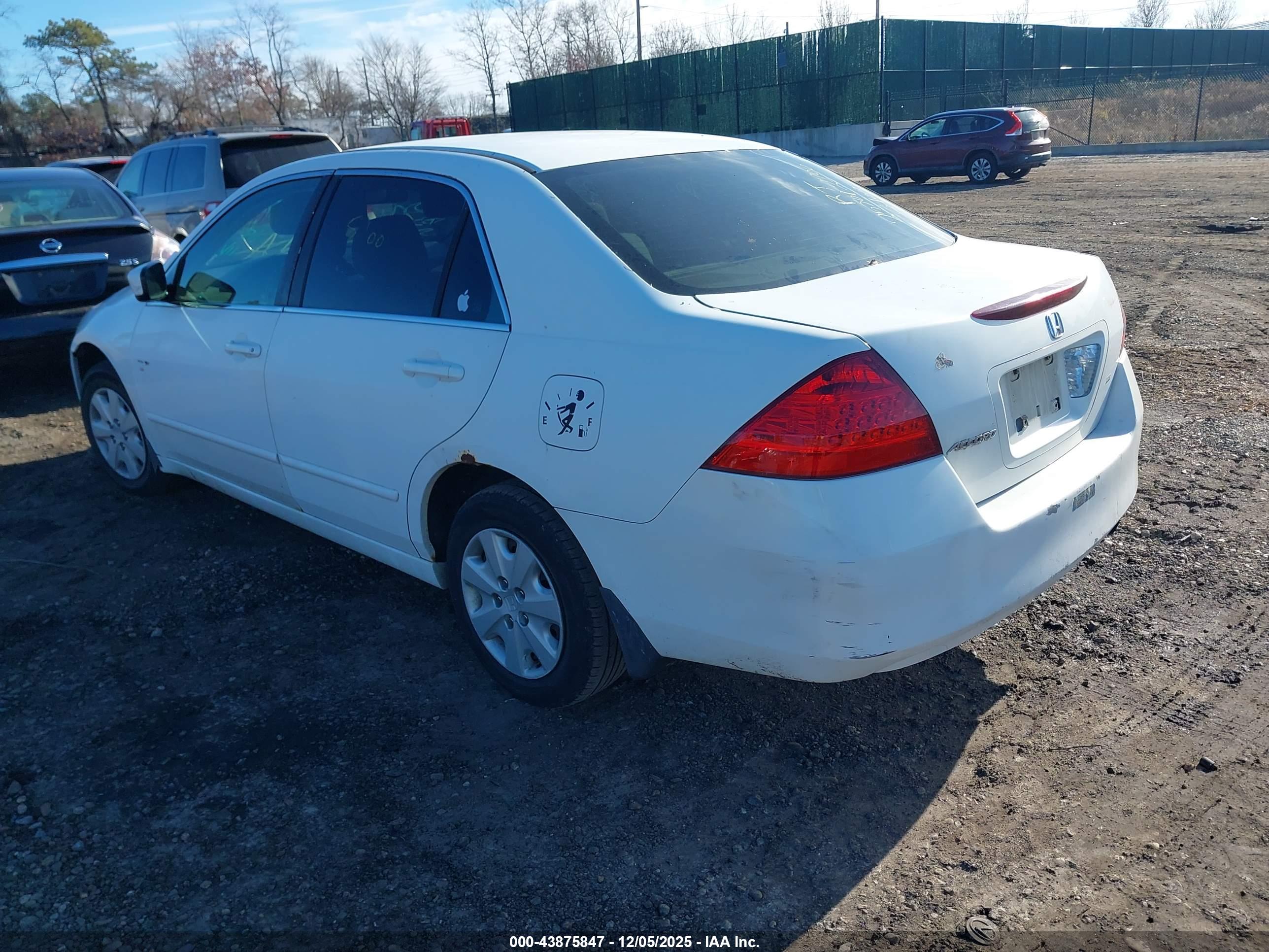 HONDA ACCORD image 3