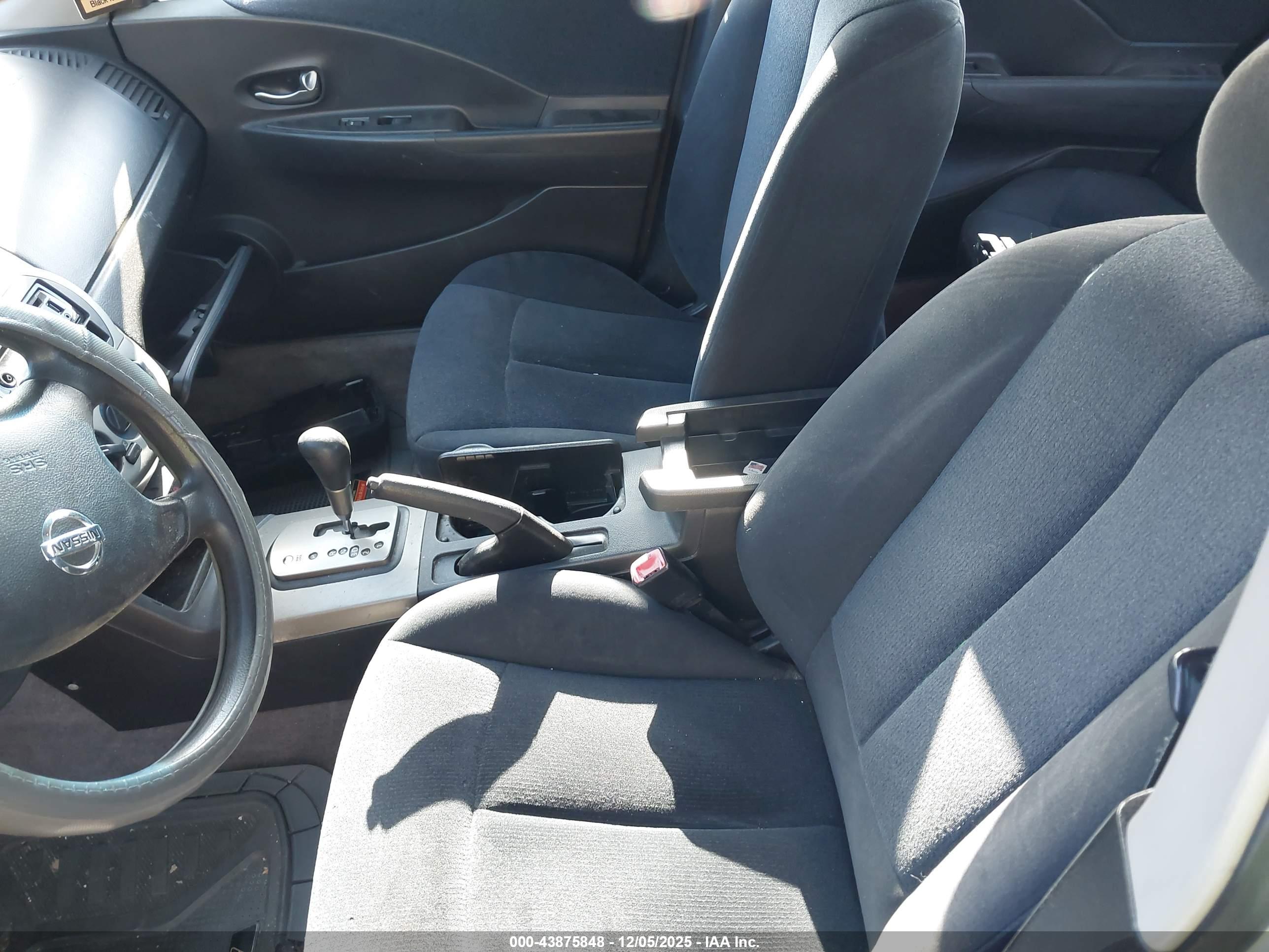 NISSAN ALTIMA image 5