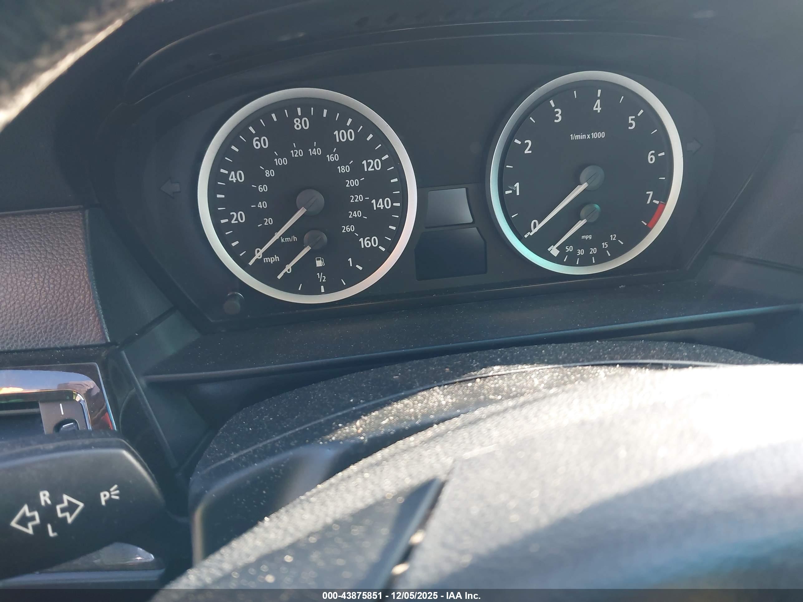 BMW 530I image 7