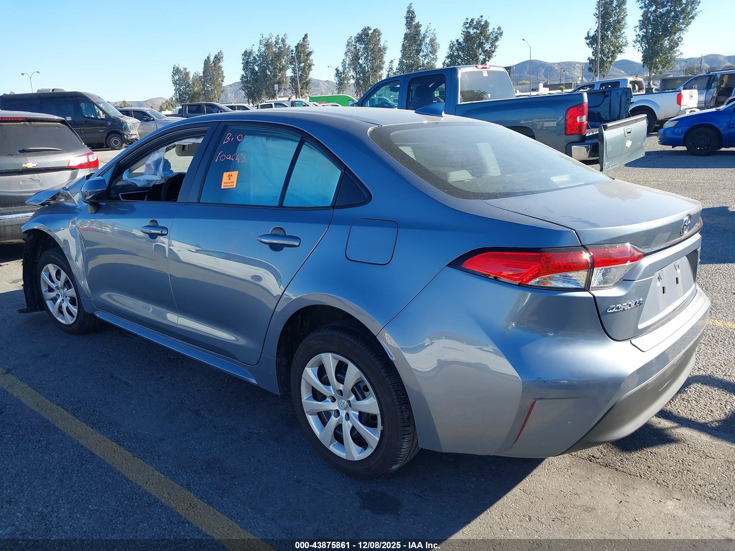 TOYOTA COROLLA image 3