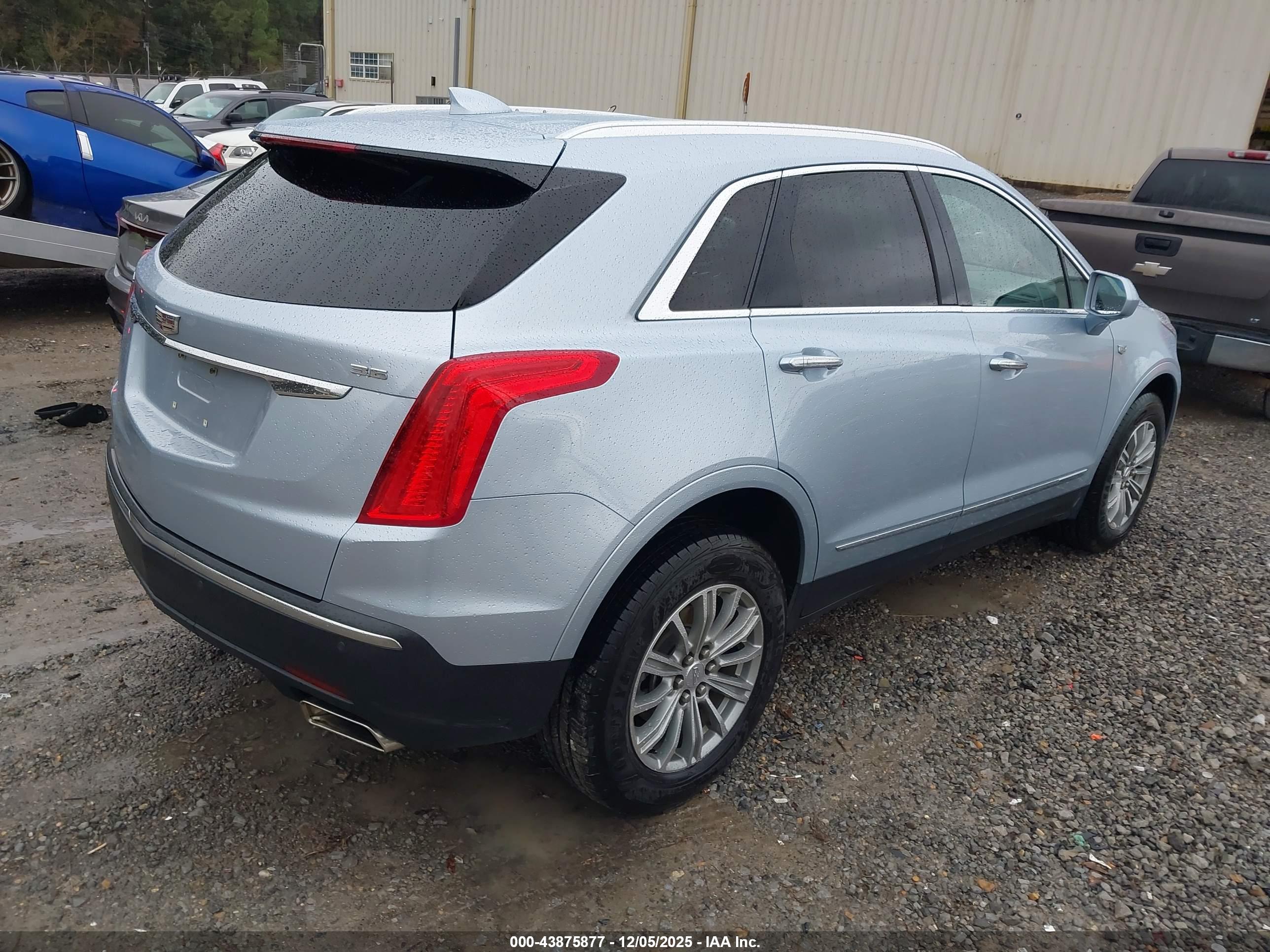 CADILLAC XT5 image 4