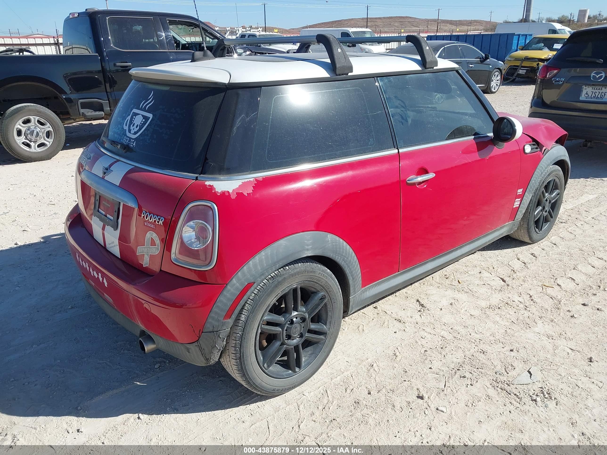 MINI COOPER image 4