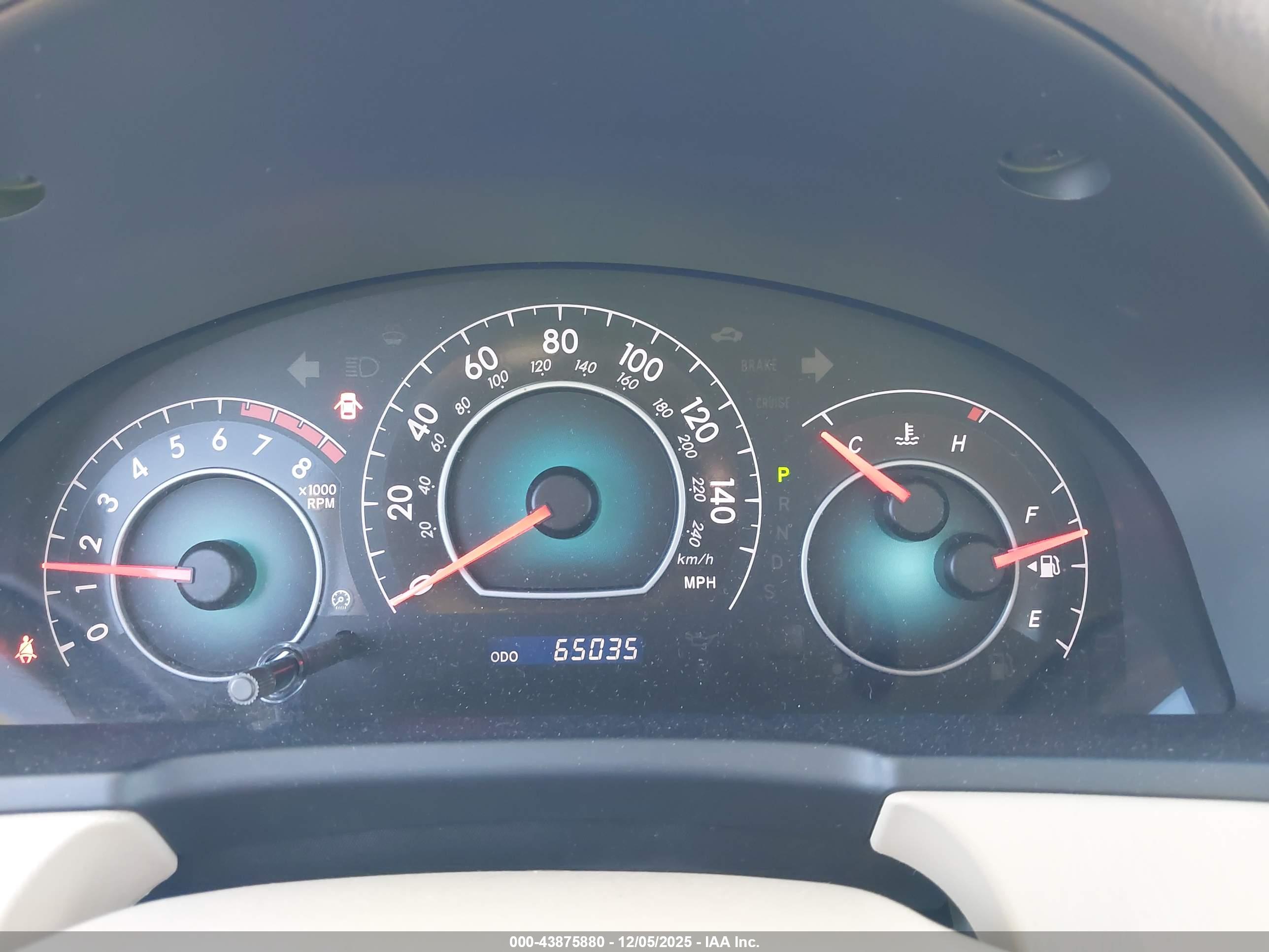 TOYOTA CAMRY image 7