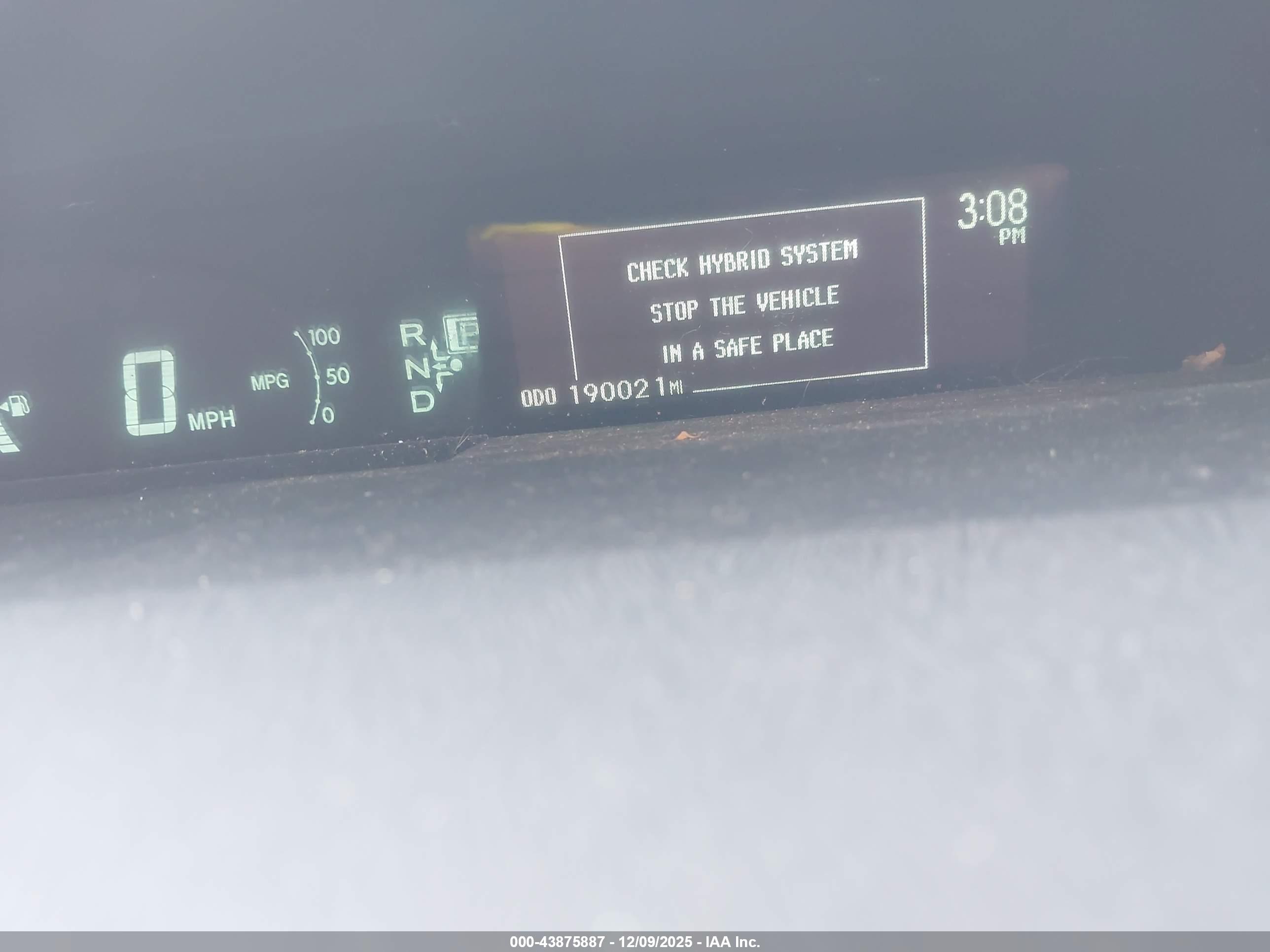 TOYOTA PRIUS image 7