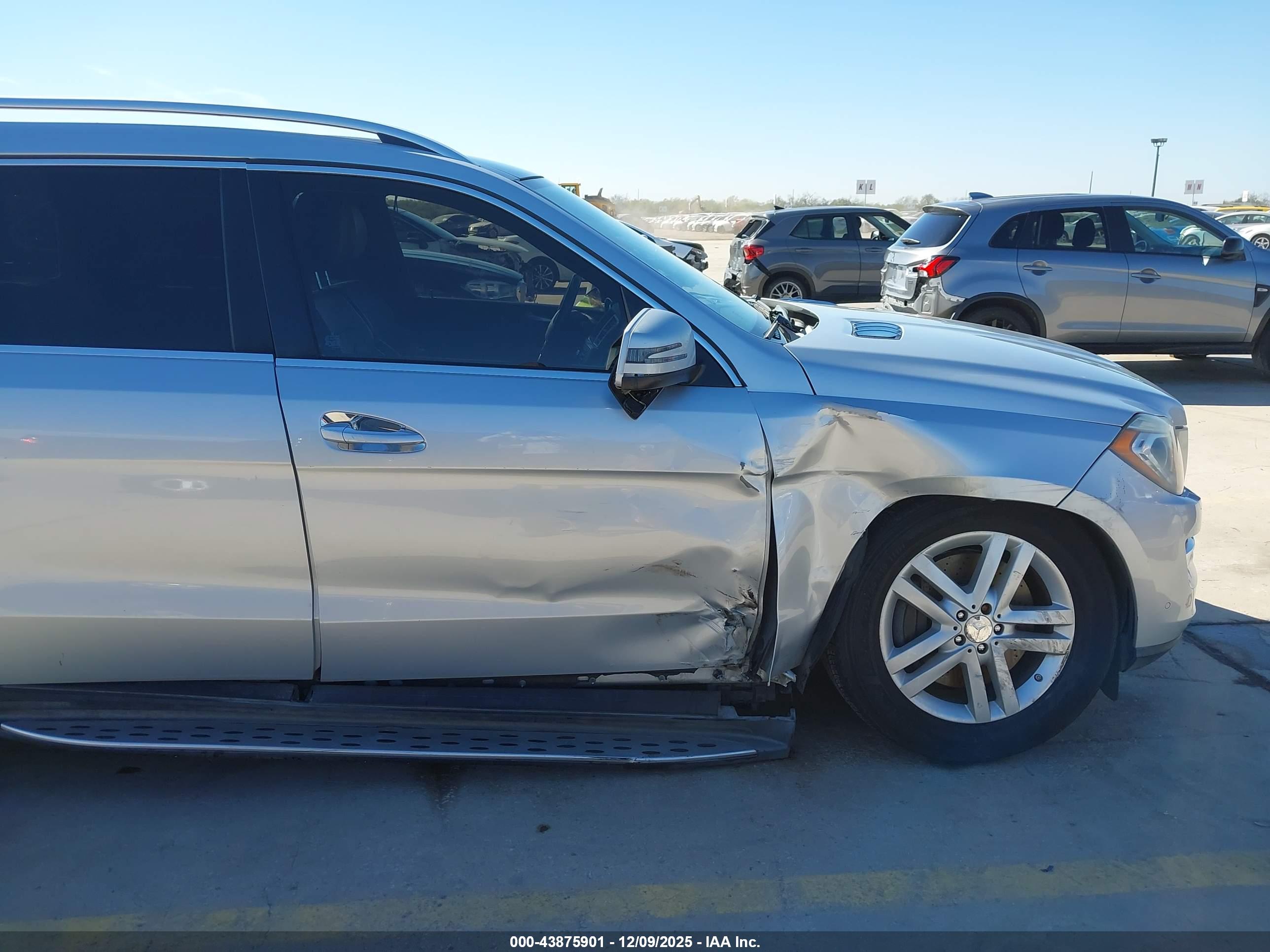 MERCEDES-BENZ GL image 6