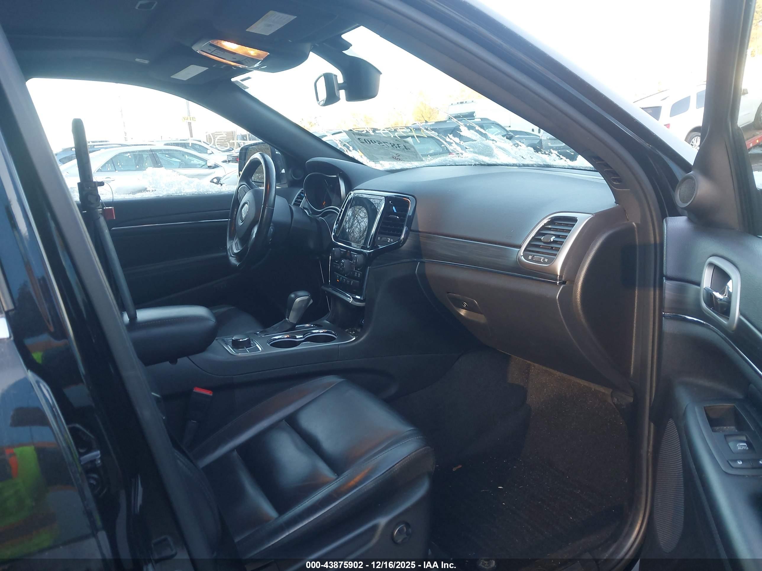 JEEP GRAND image 5