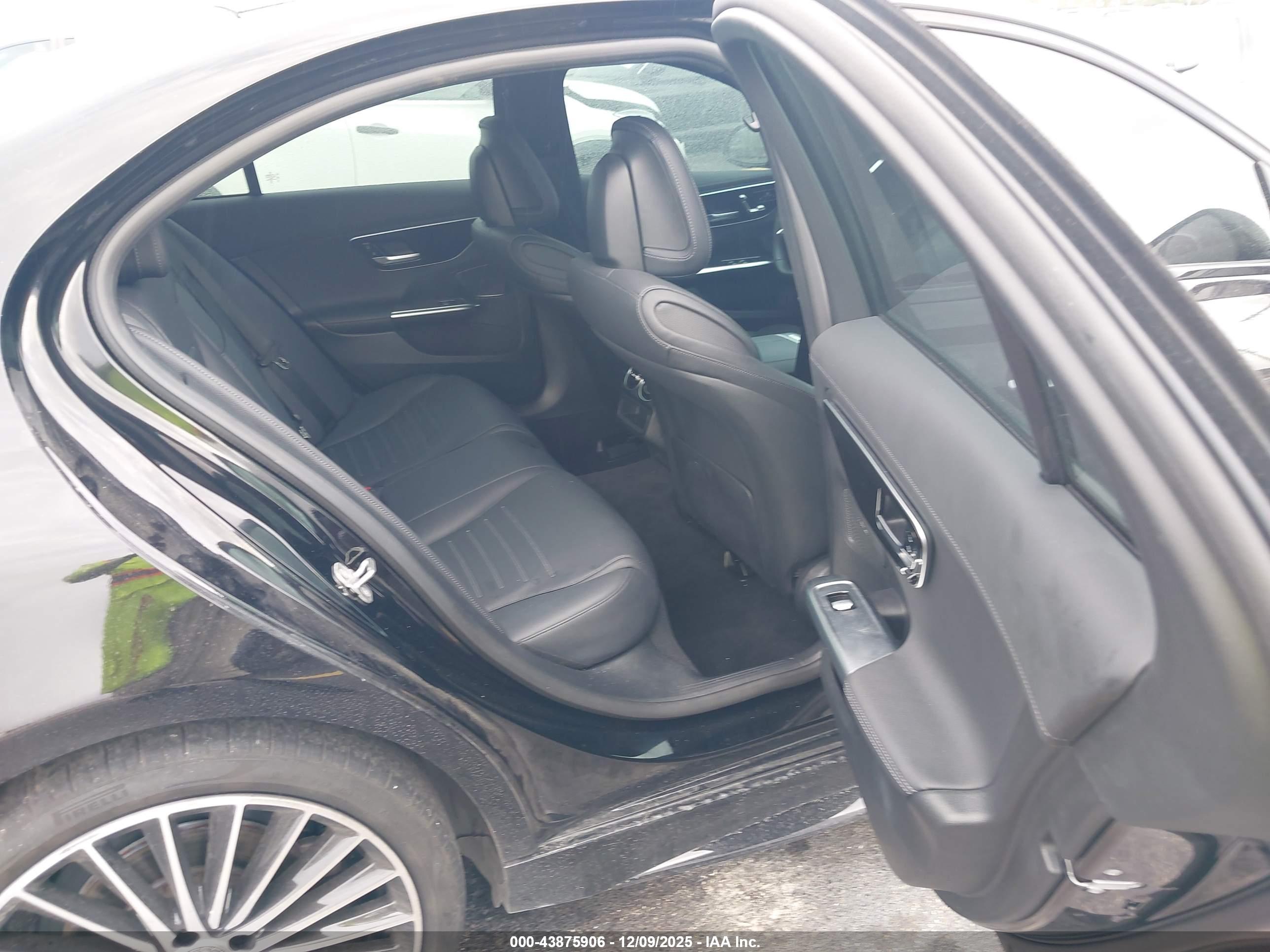 MERCEDES-BENZ C image 8