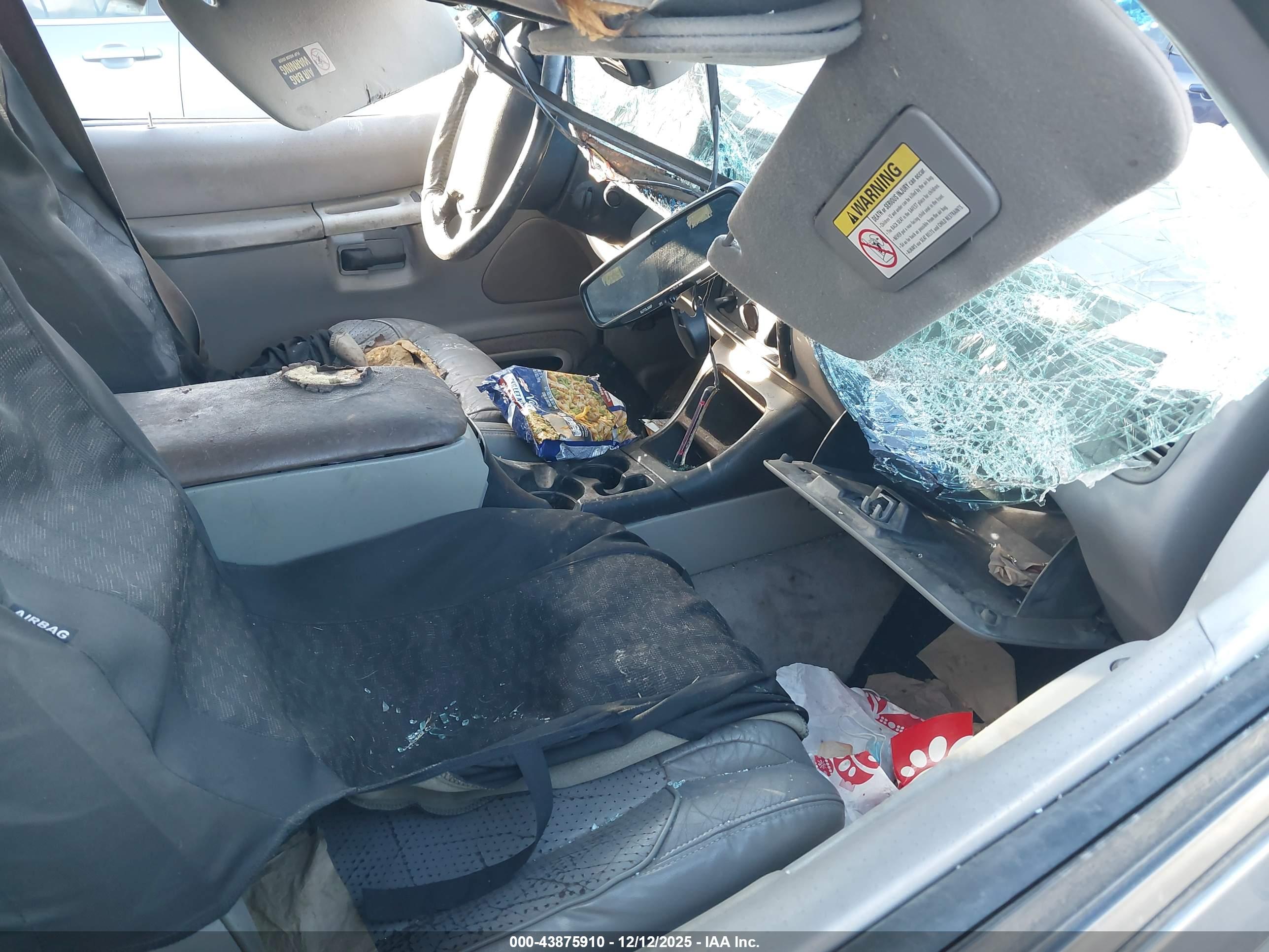 FORD EXPLORER image 5