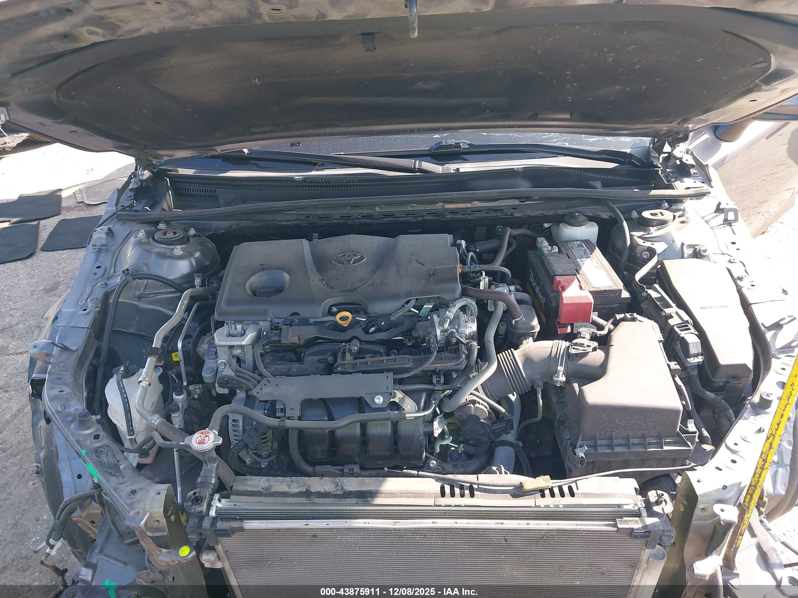 TOYOTA CAMRY image 10