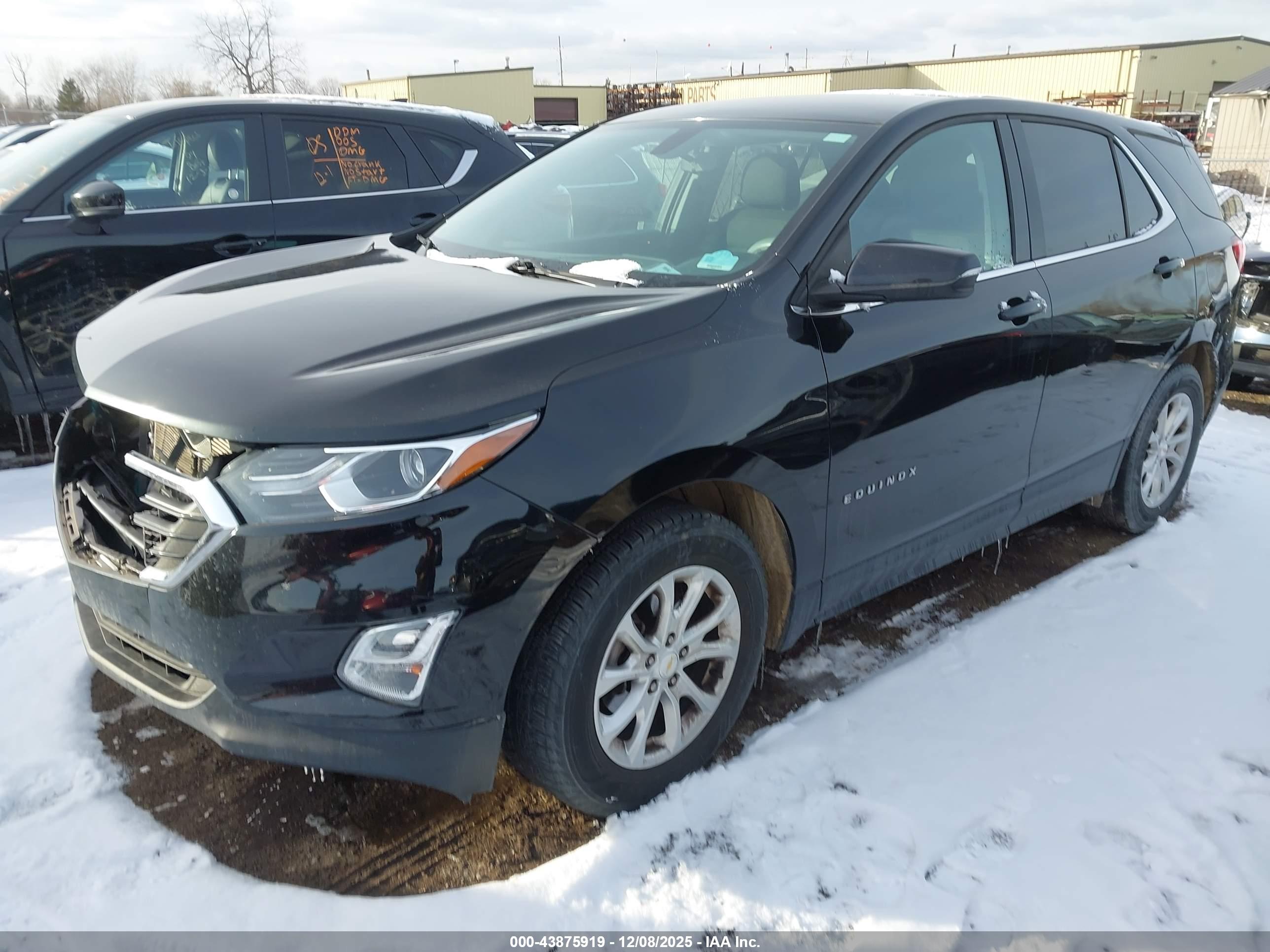 CHEVROLET EQUINOX image 2