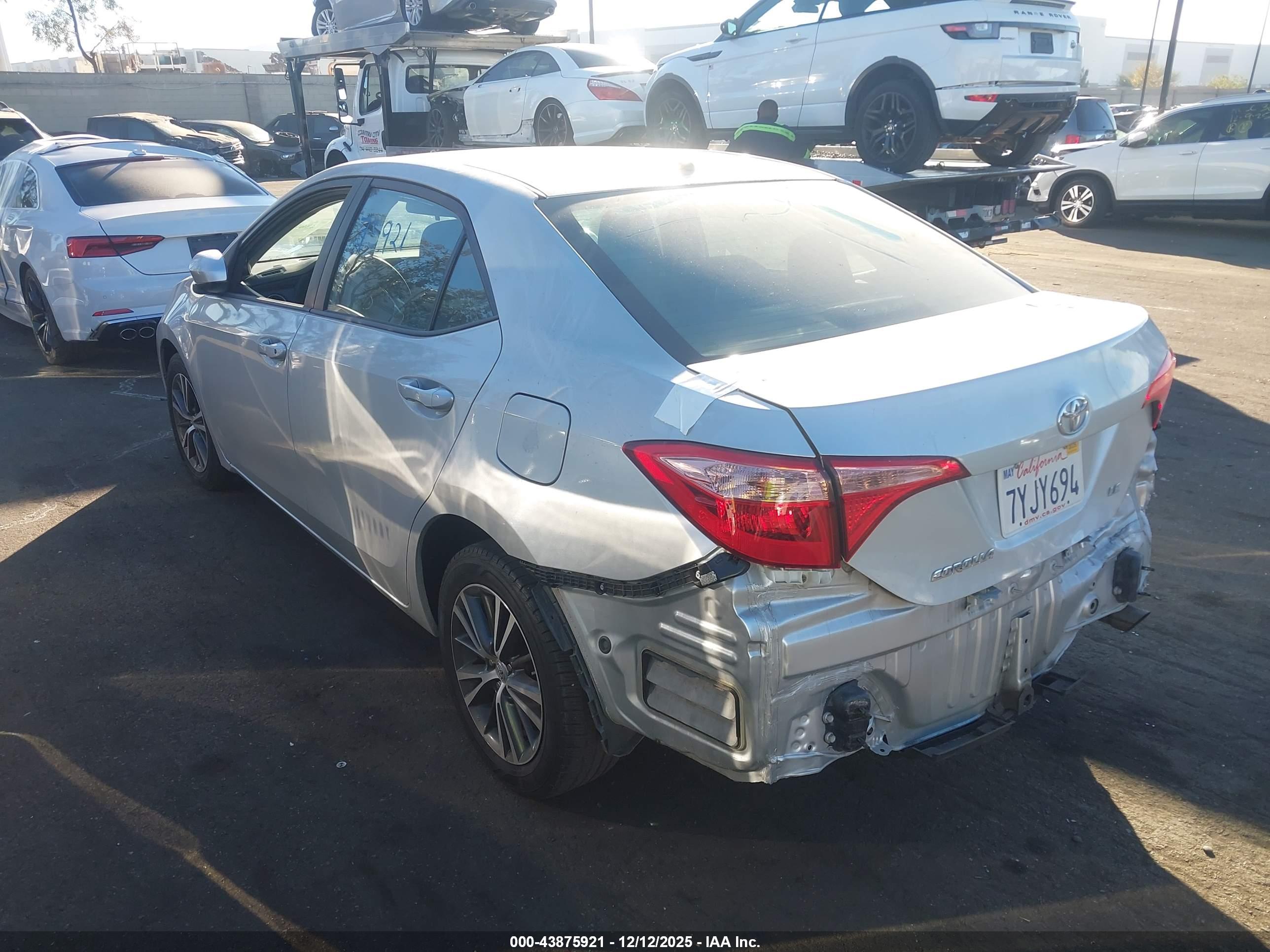 TOYOTA COROLLA image 3