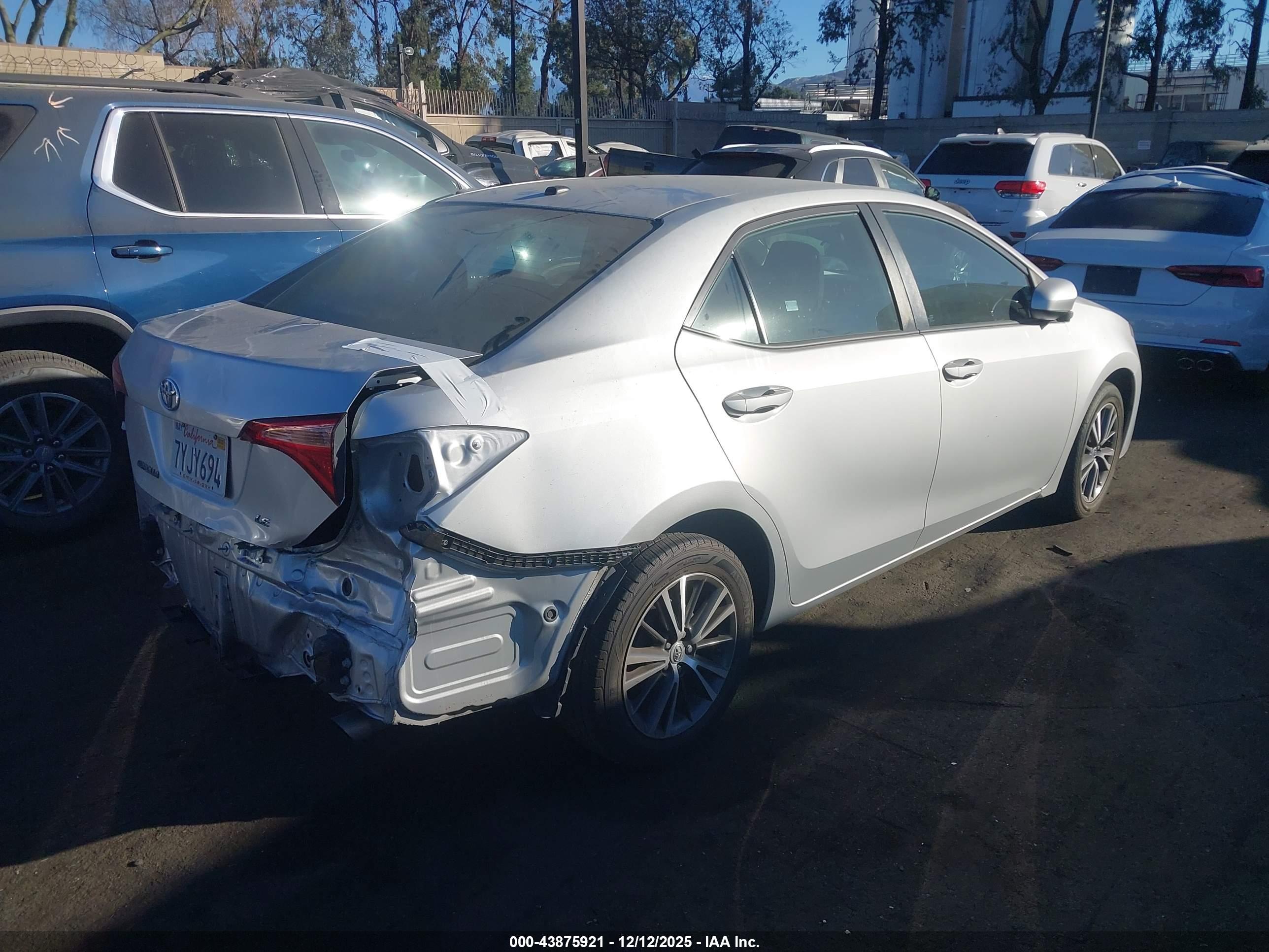 TOYOTA COROLLA image 4
