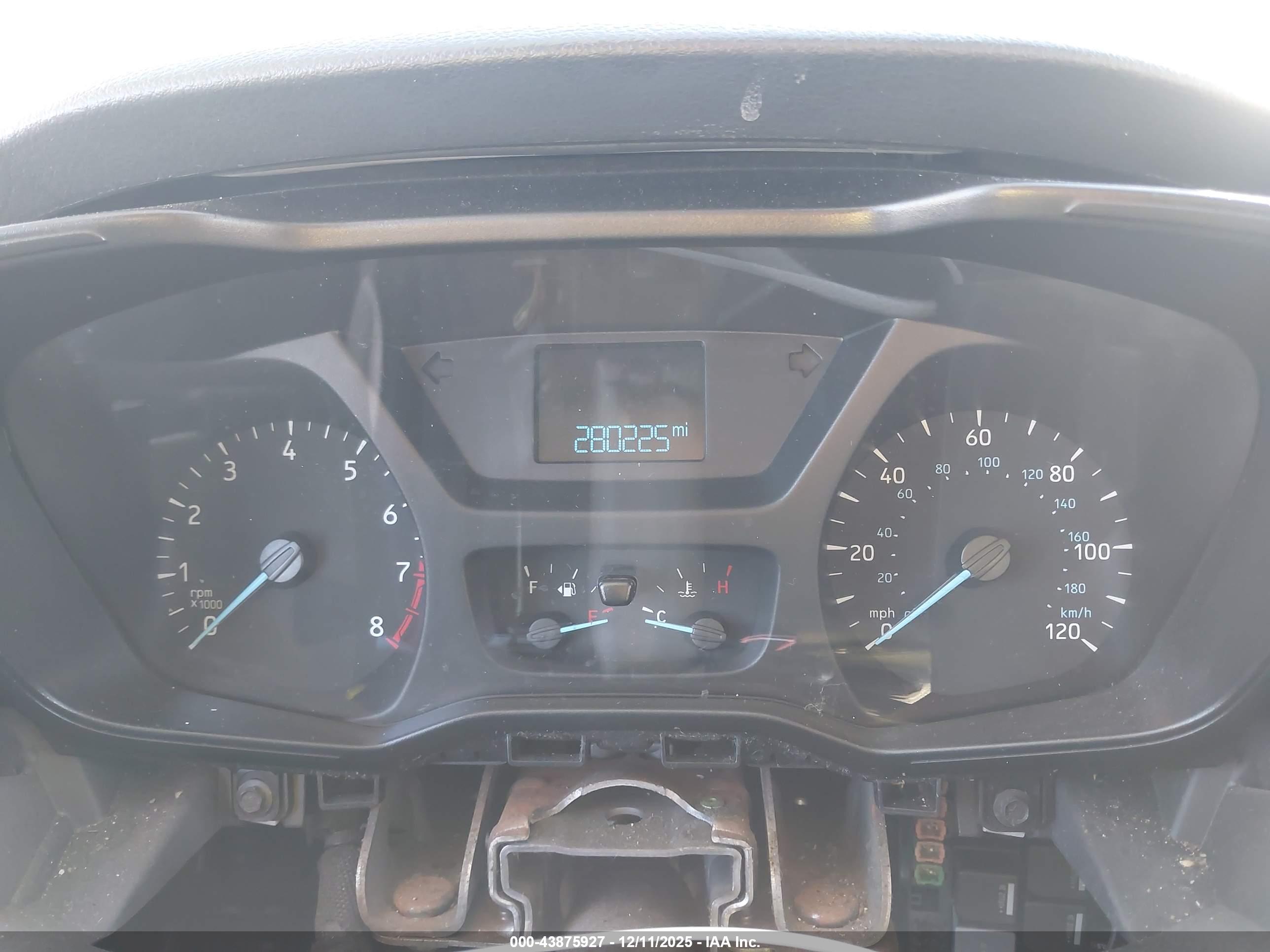 FORD TRANSIT-350 image 7