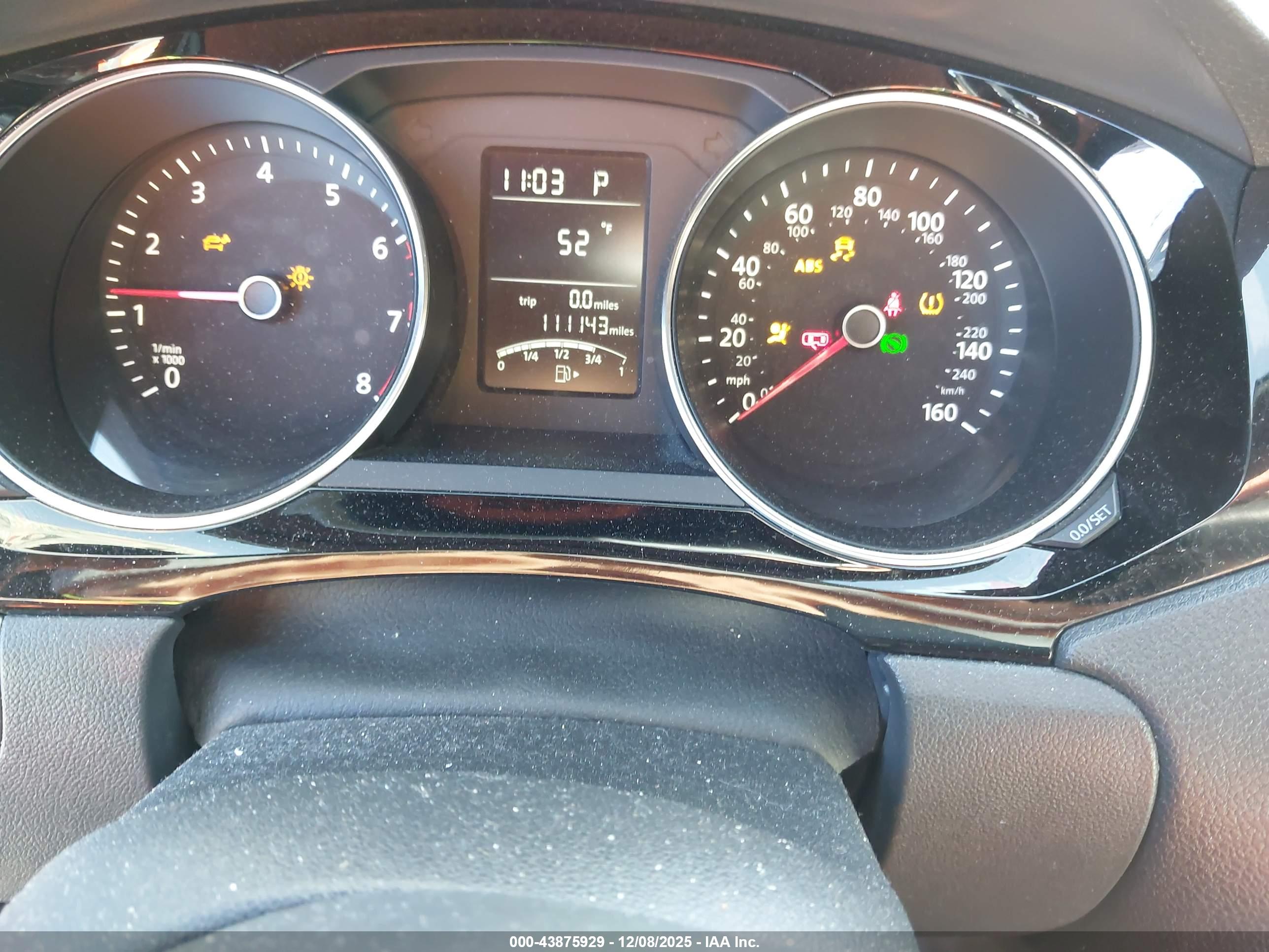 VOLKSWAGEN JETTA image 7