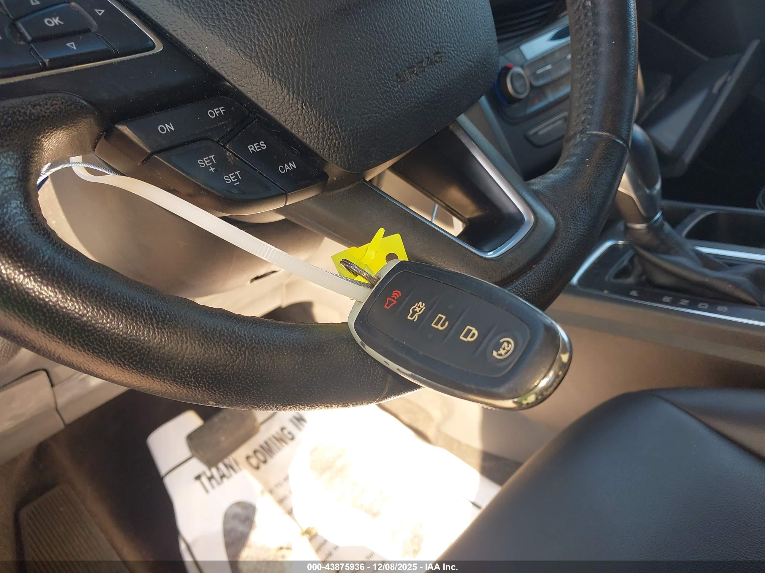 FORD ESCAPE image 11