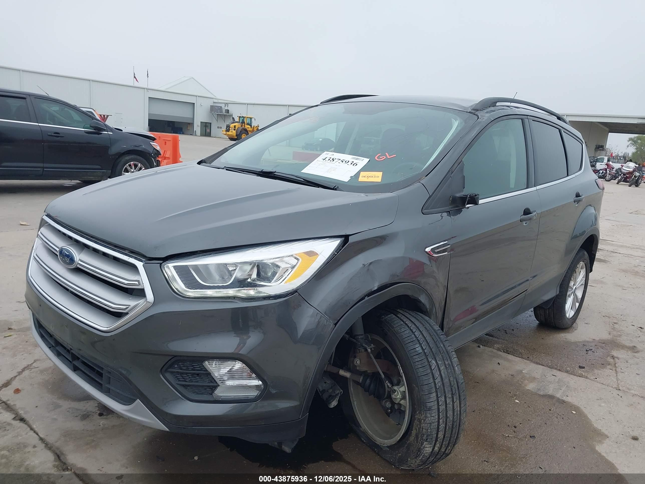 FORD ESCAPE image 6