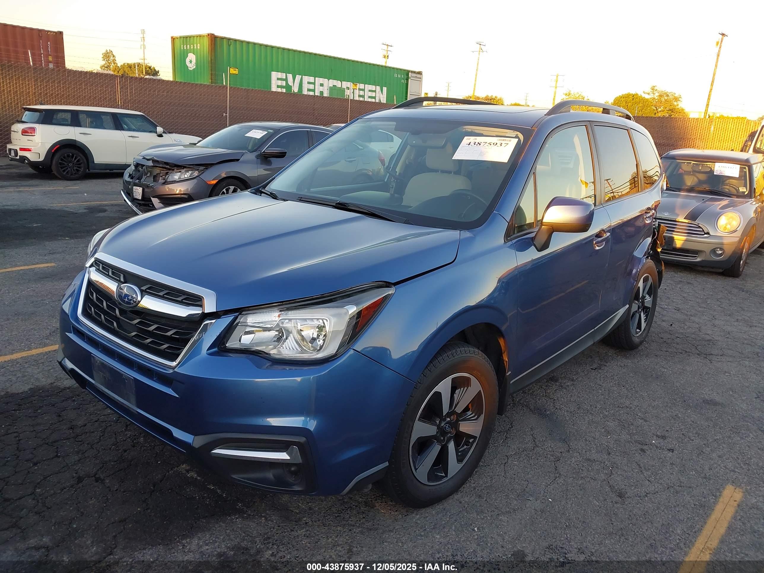 SUBARU FORESTER image 2