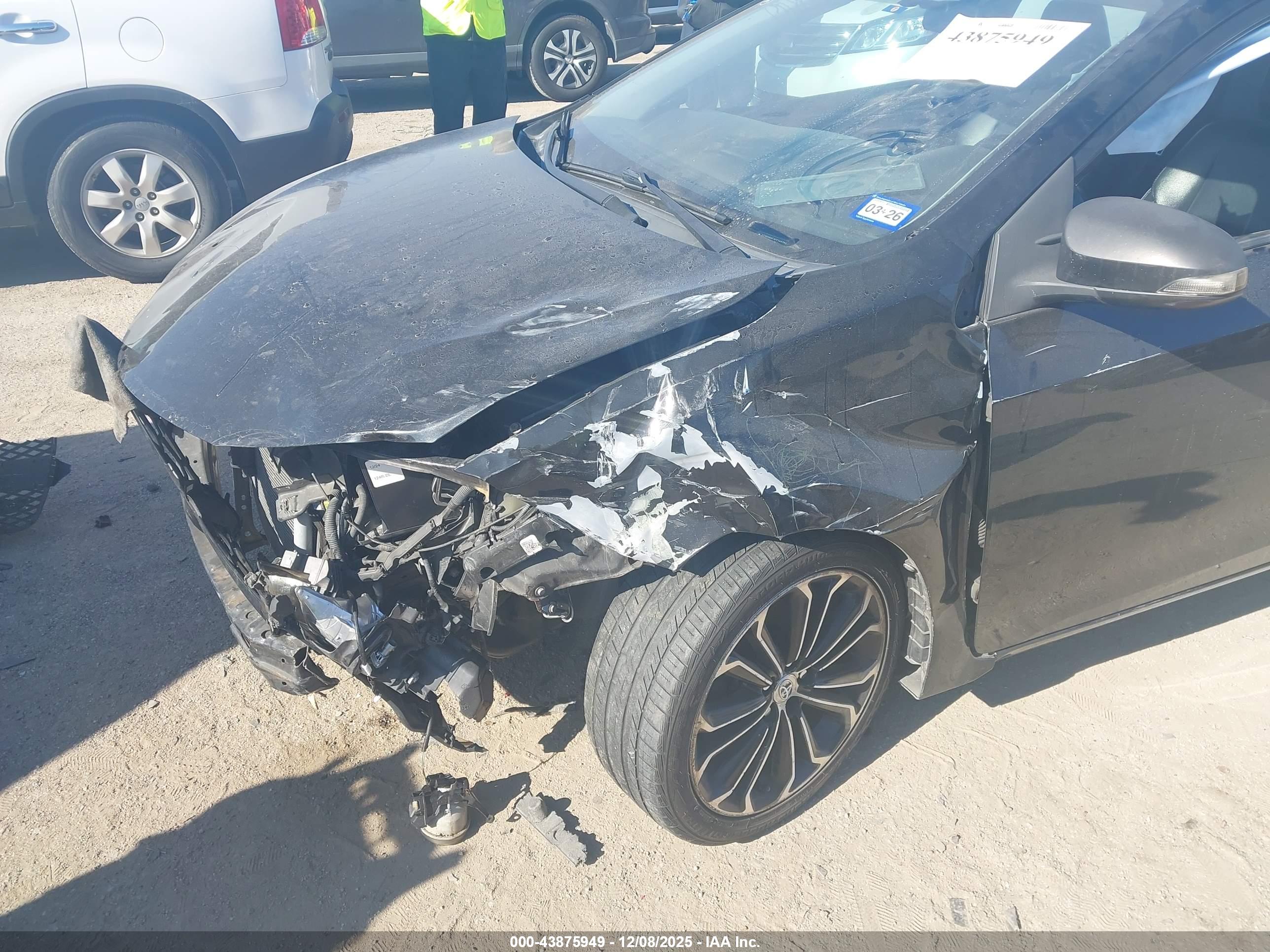 TOYOTA COROLLA image 6