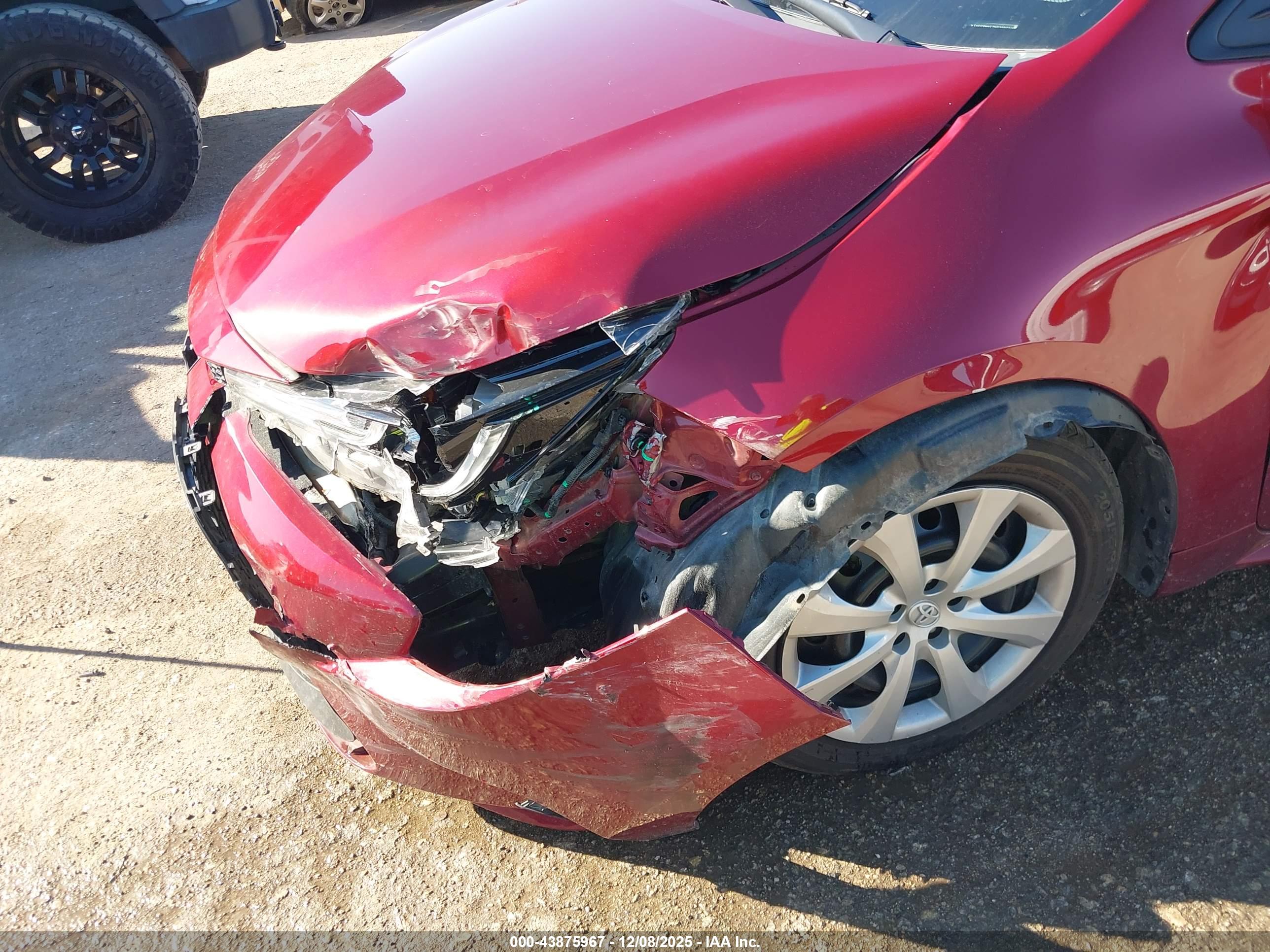 TOYOTA COROLLA image 6