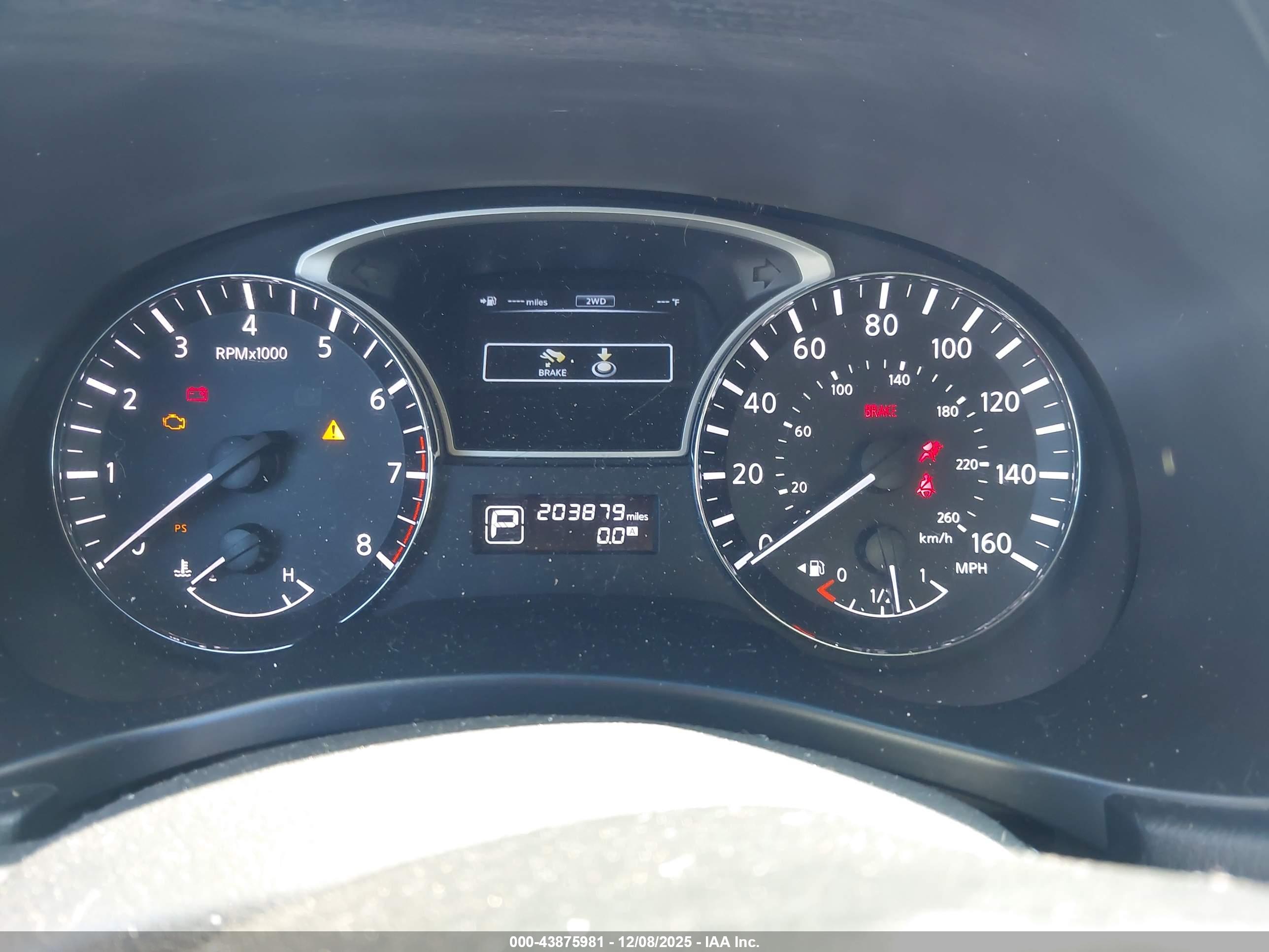 NISSAN PATHFINDER image 7
