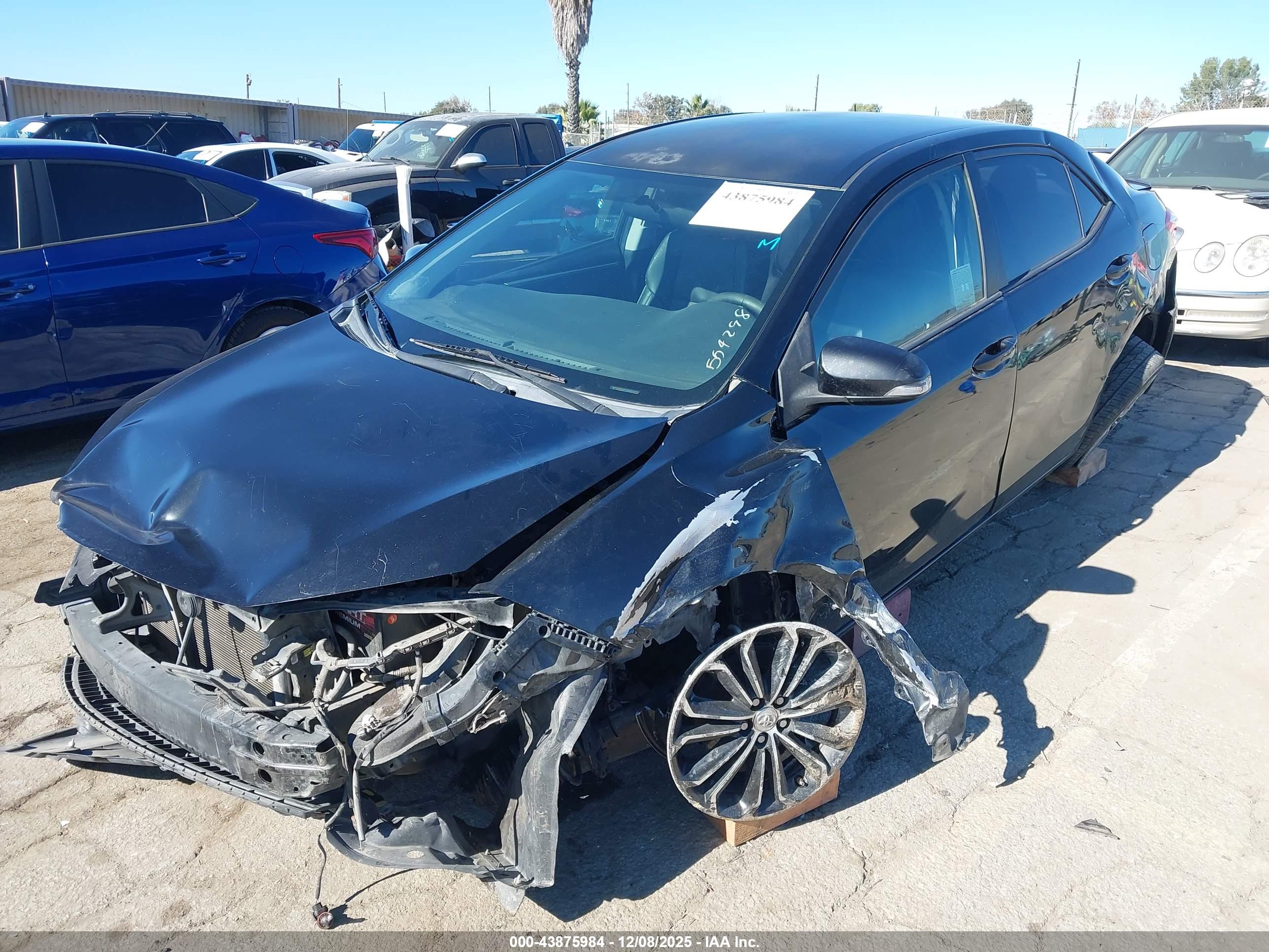 TOYOTA COROLLA image 2